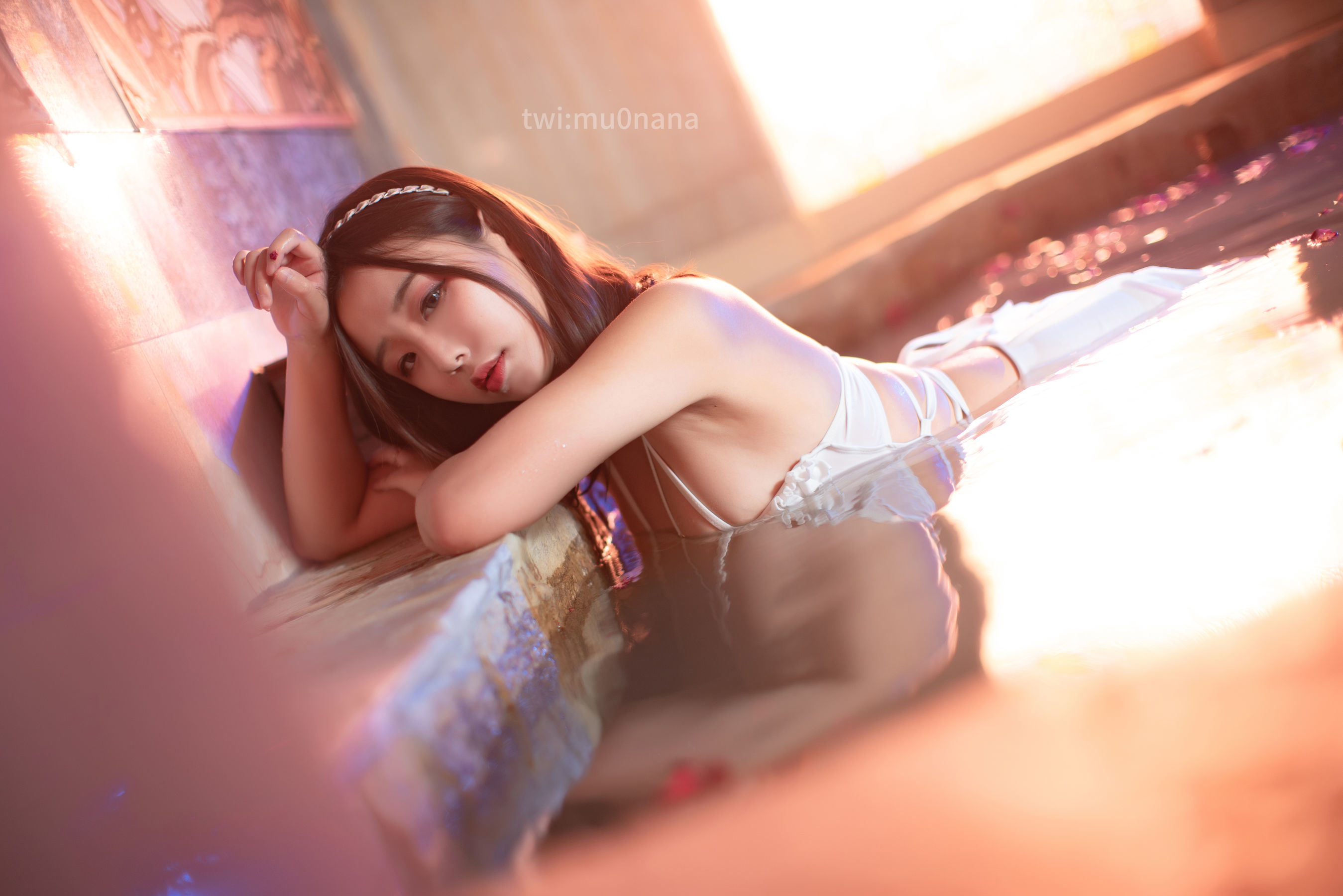 Sách ảnh COSER ngôi sao mạng] Blogger anime Mục Zero Mu0 - Suối nước nóng Phản chiếu