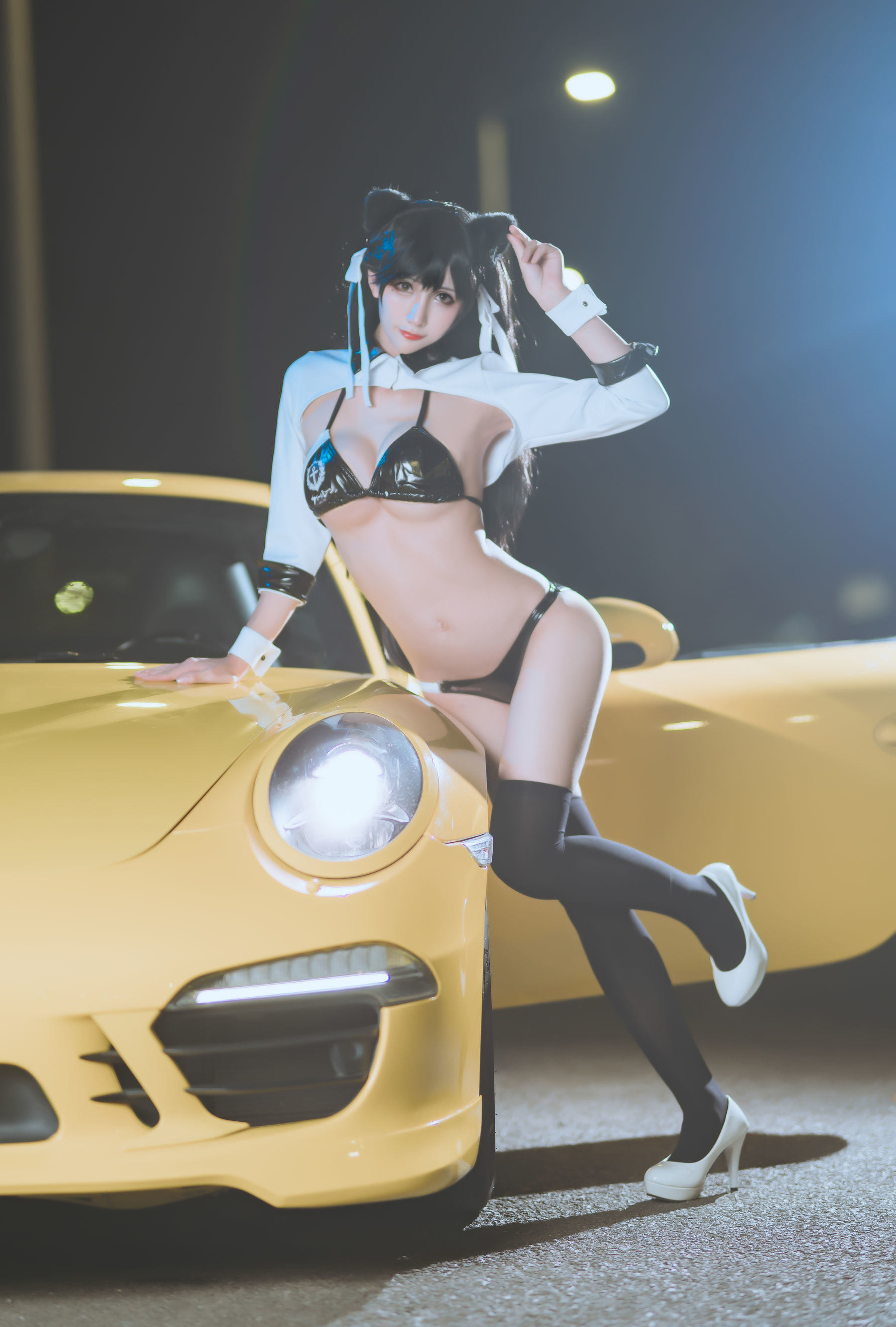 Internet Celebrity Cosplayer Photobook] Anime Blogger Ya Qi - Azur Lane Racing Atago