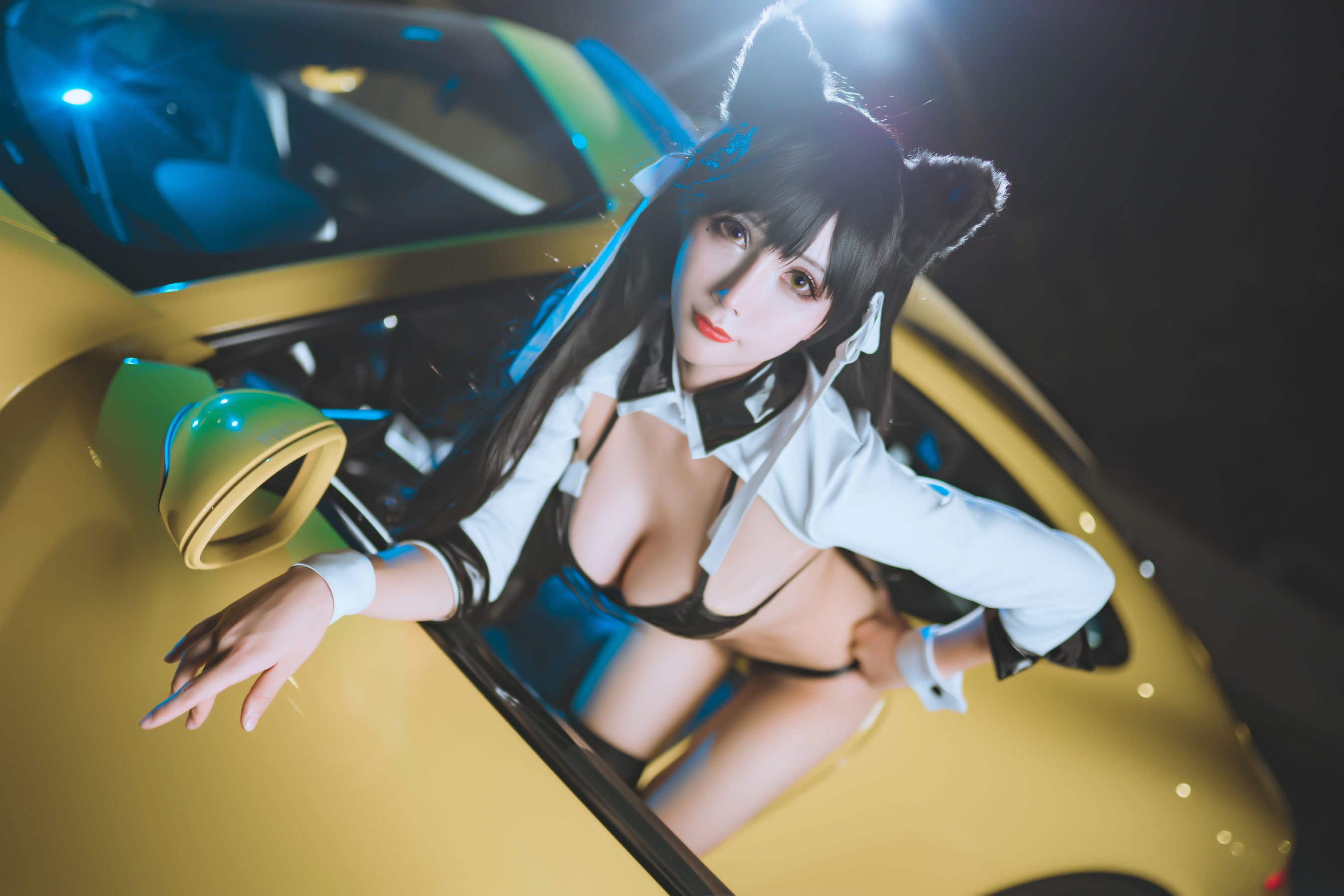 Internet Celebrity Cosplayer Photobook] Anime Blogger Ya Qi - Azur Lane Racing Atago