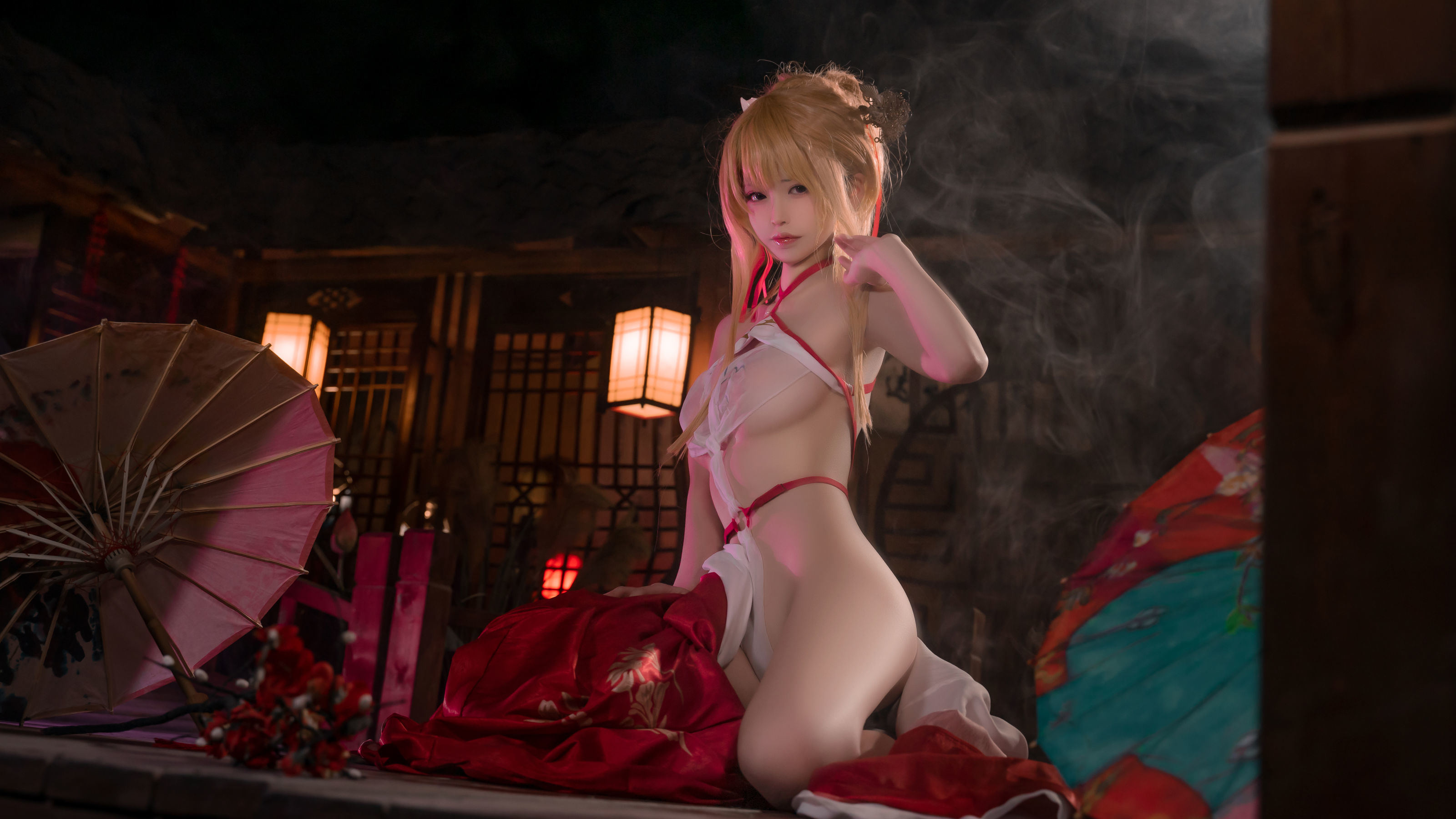 Internet Celebrity Coser Photobook] Coco Teacher - Azur Lane Glorious Cool Night Spring Snow