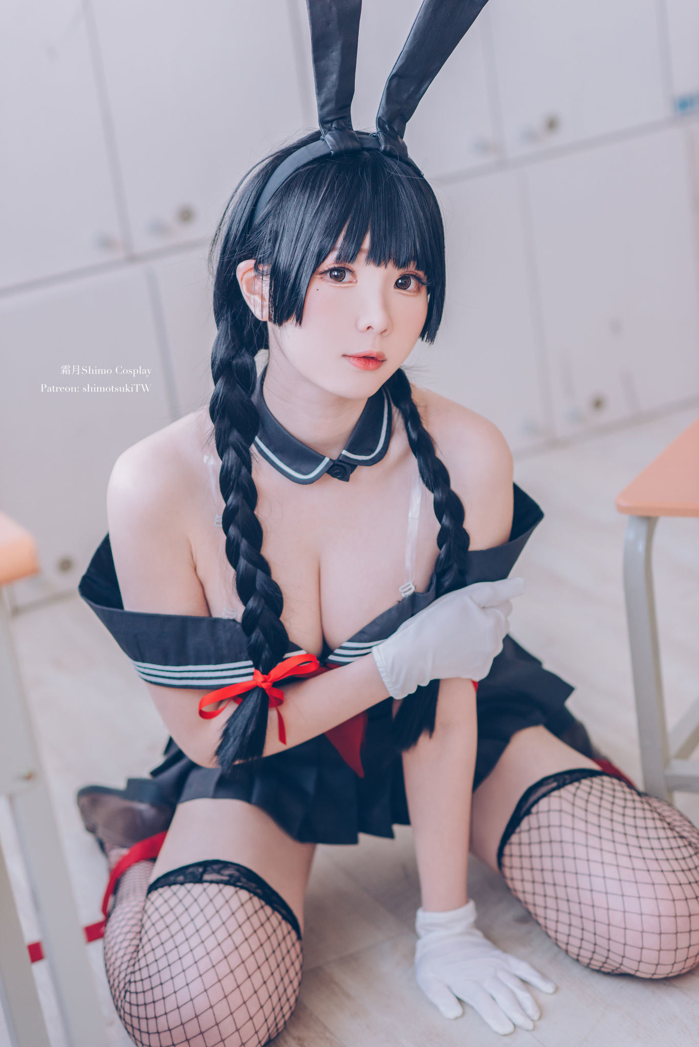 網紅COSER寫真] 微博妹紙霜月shimo - 卯月桃子 水手服兔女郎