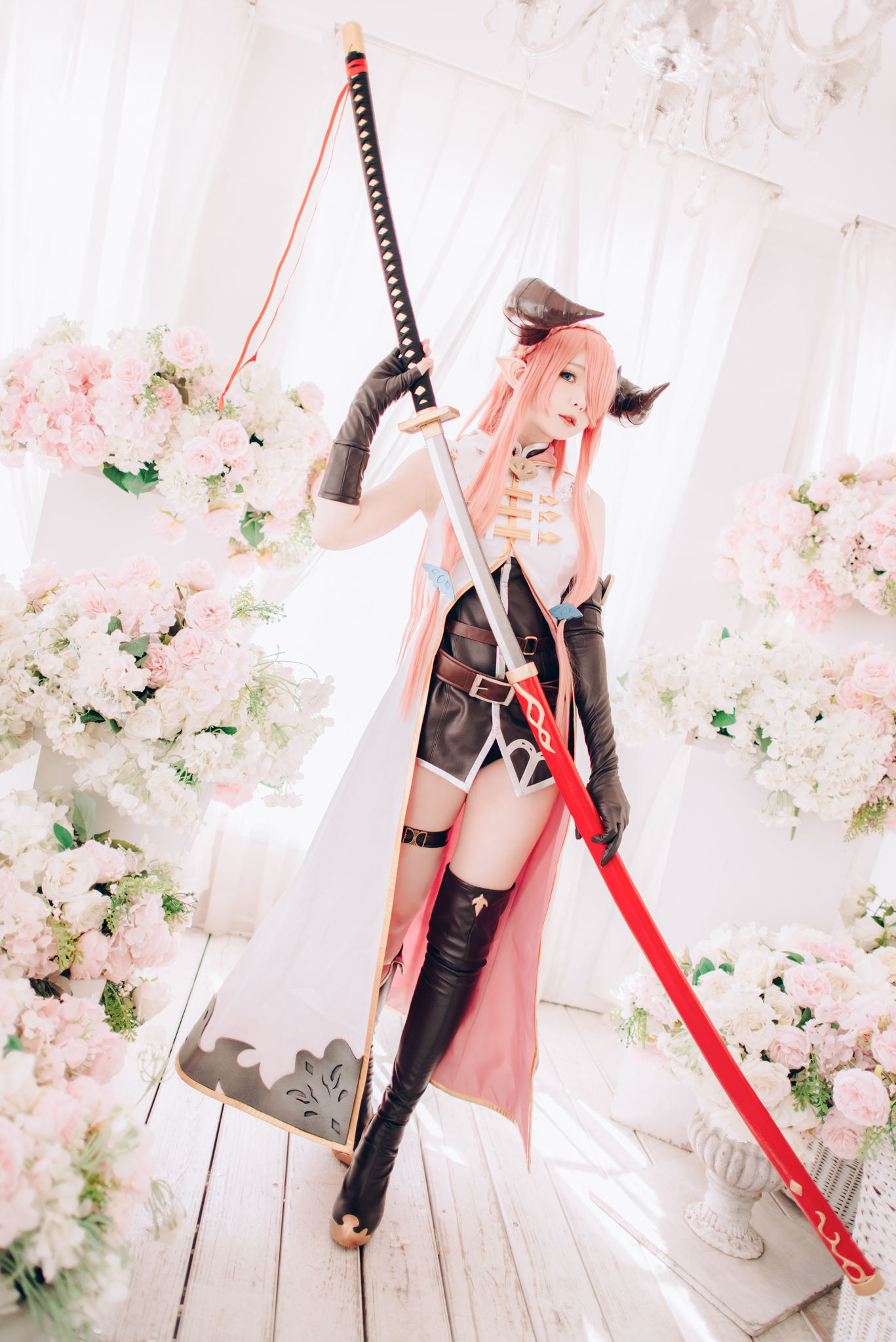 หนังสือภาพนักคอสเพลย์คนดัง] สาวจากเว่ยป๋อ 霜月shimo - 碧蓝幻想 娜尔เม亚