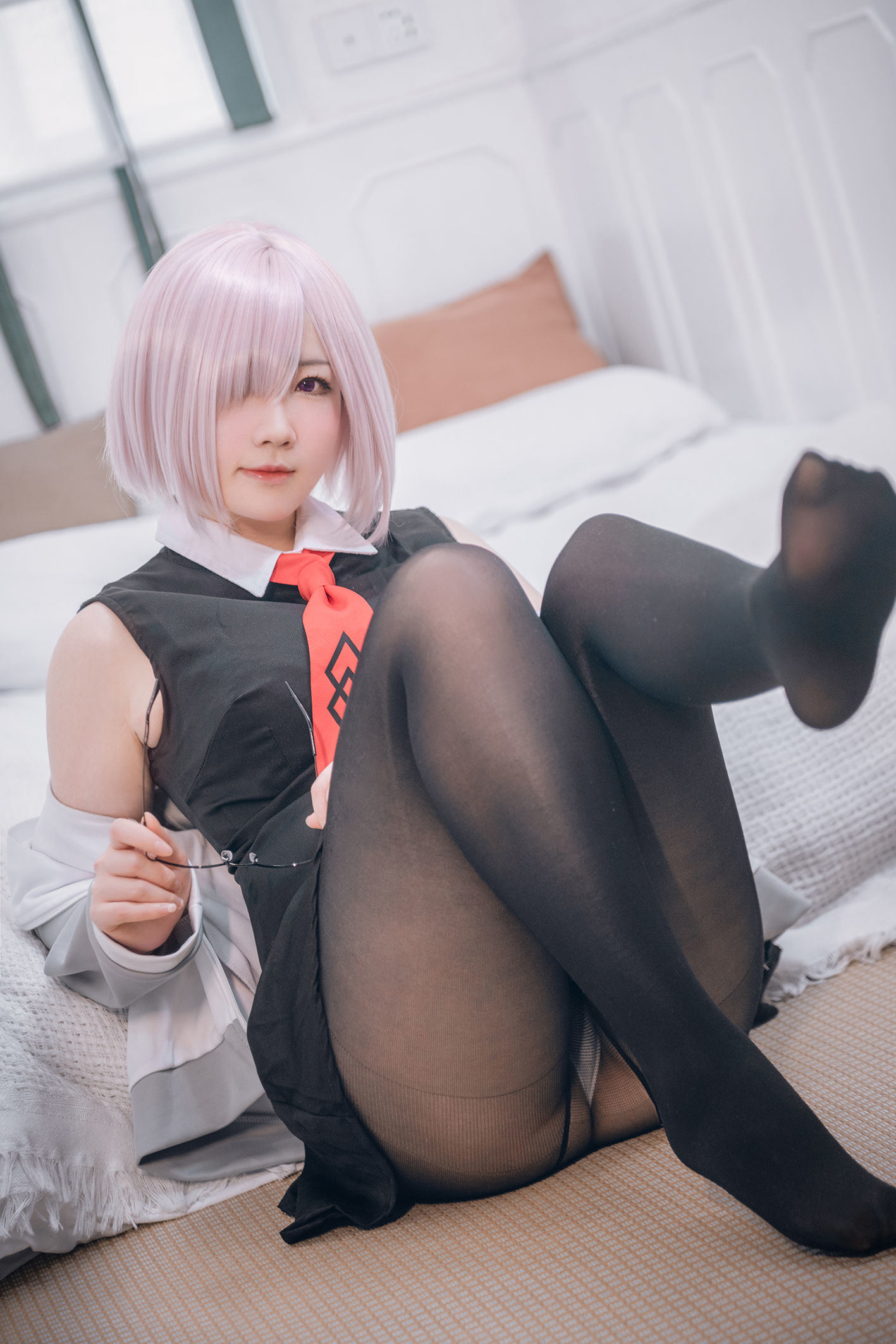 網紅COSER寫真] 微肉感萌妹是本末末 - 瑪修常服＆貓咪下著