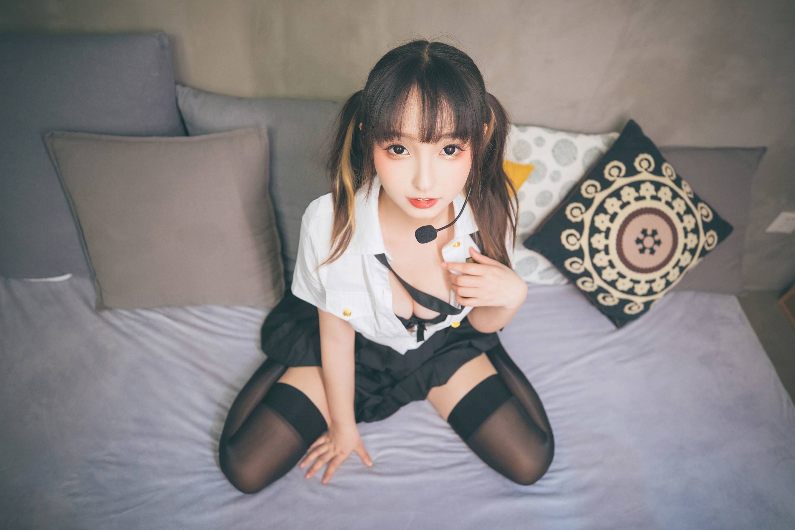 ネット紅人COSER写真] ロリ神楽板真冬 のお帰りなさい、指揮官