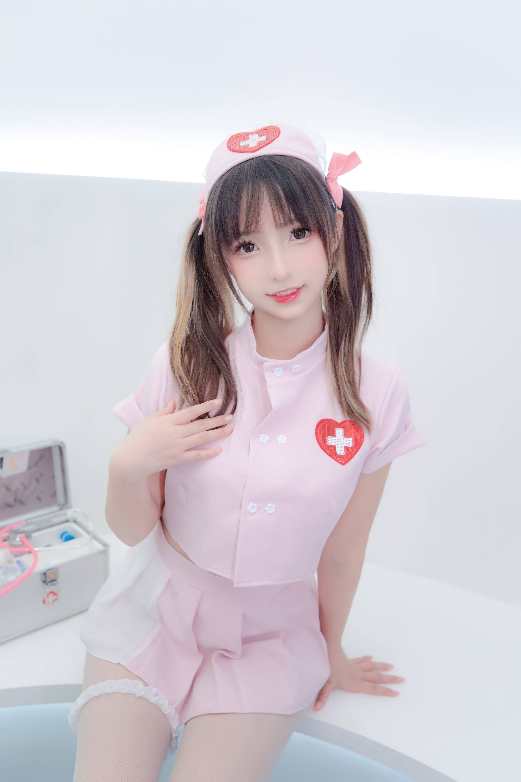 網紅 COSER 寫真] 蘿莉神樂板真冬之心身平衡