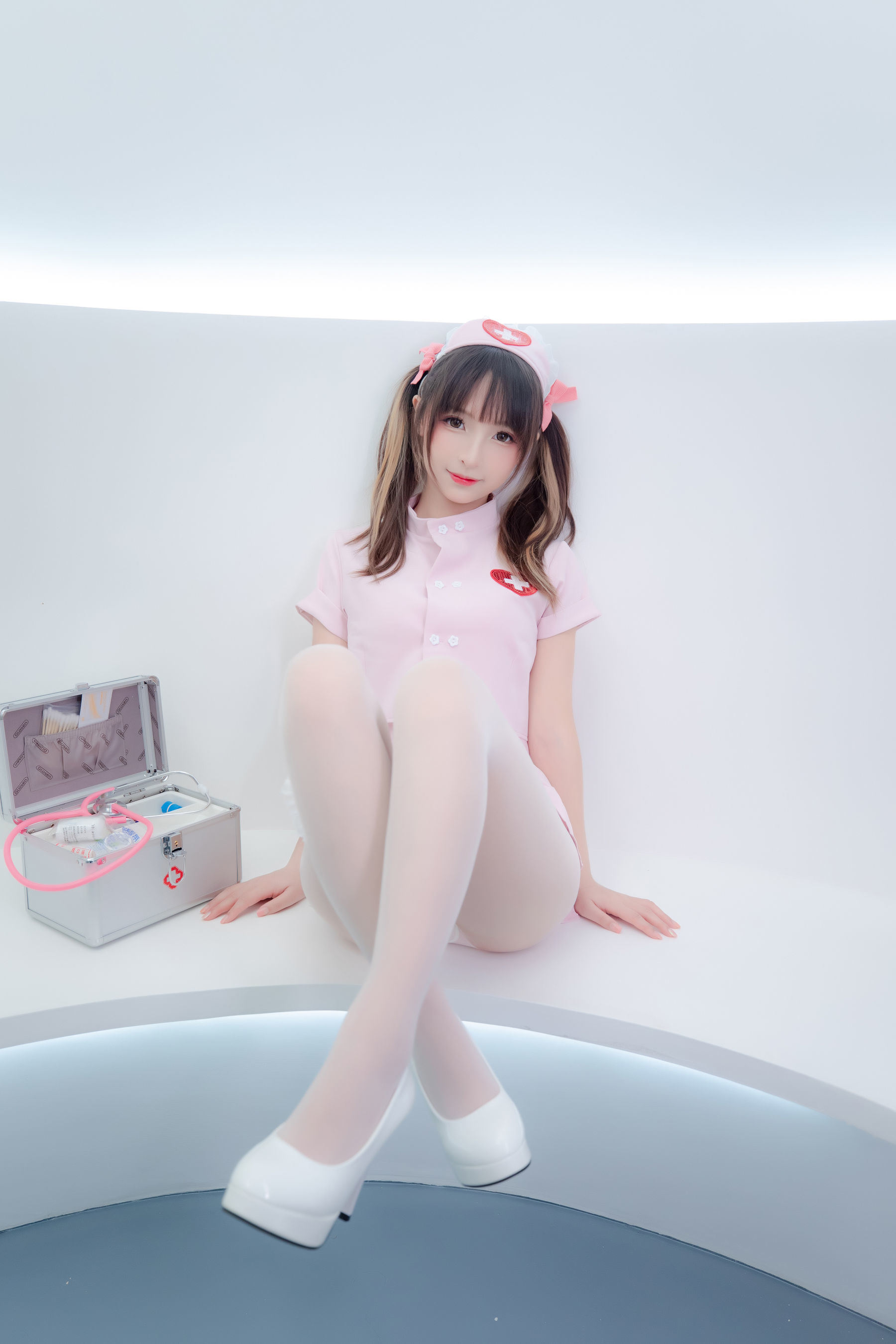 網紅 COSER 寫真] 蘿莉神樂板真冬之心身平衡
