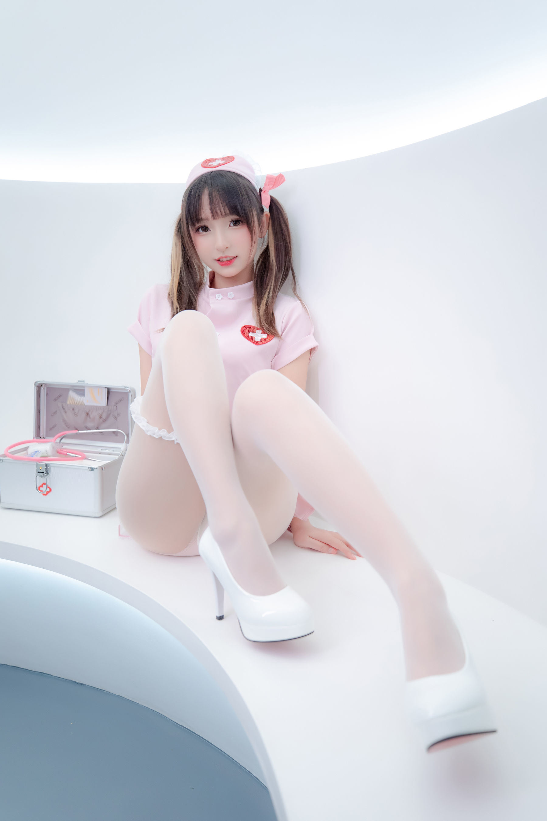 網紅 COSER 寫真] 蘿莉神樂板真冬之心身平衡