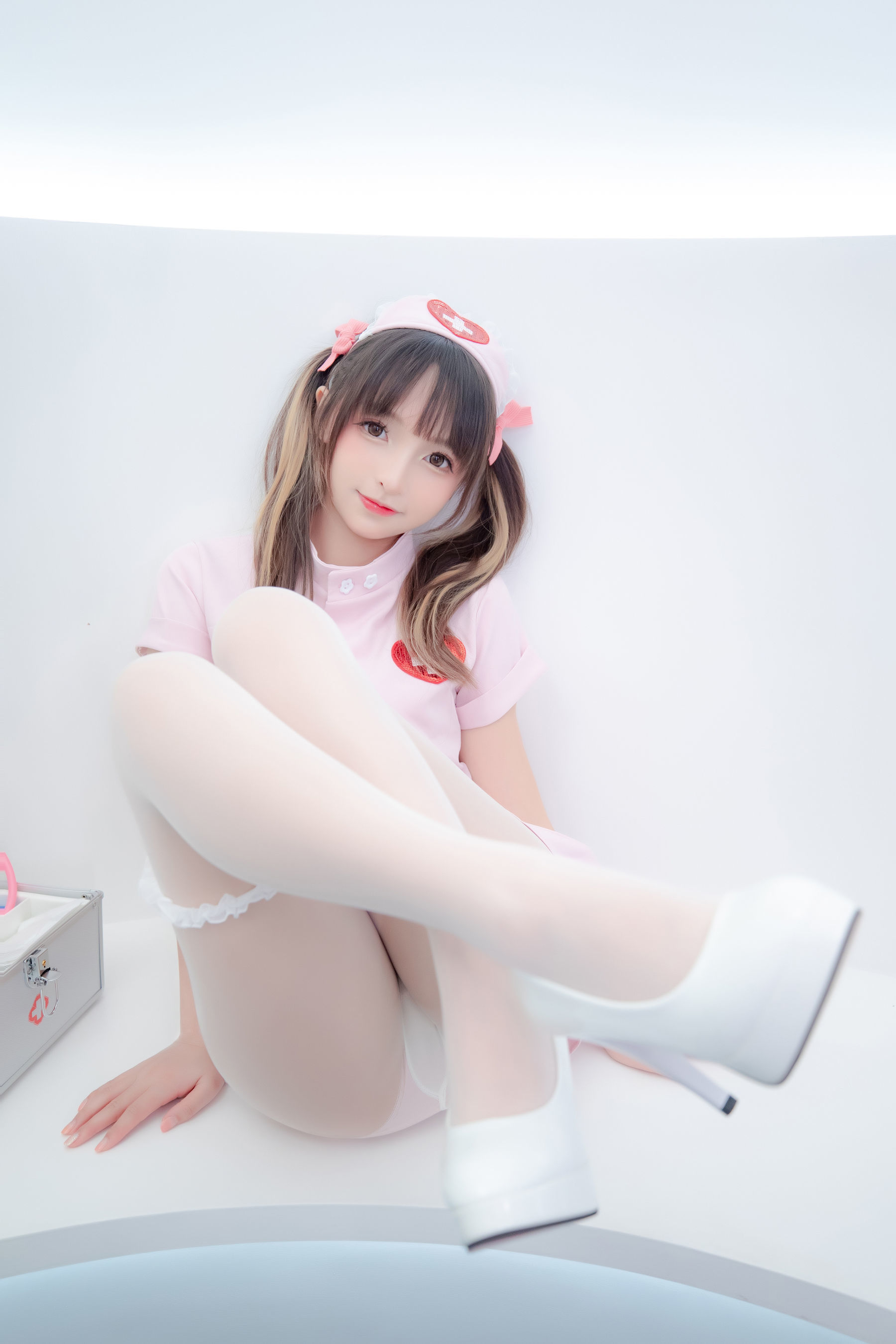 網紅 COSER 寫真] 蘿莉神樂板真冬之心身平衡