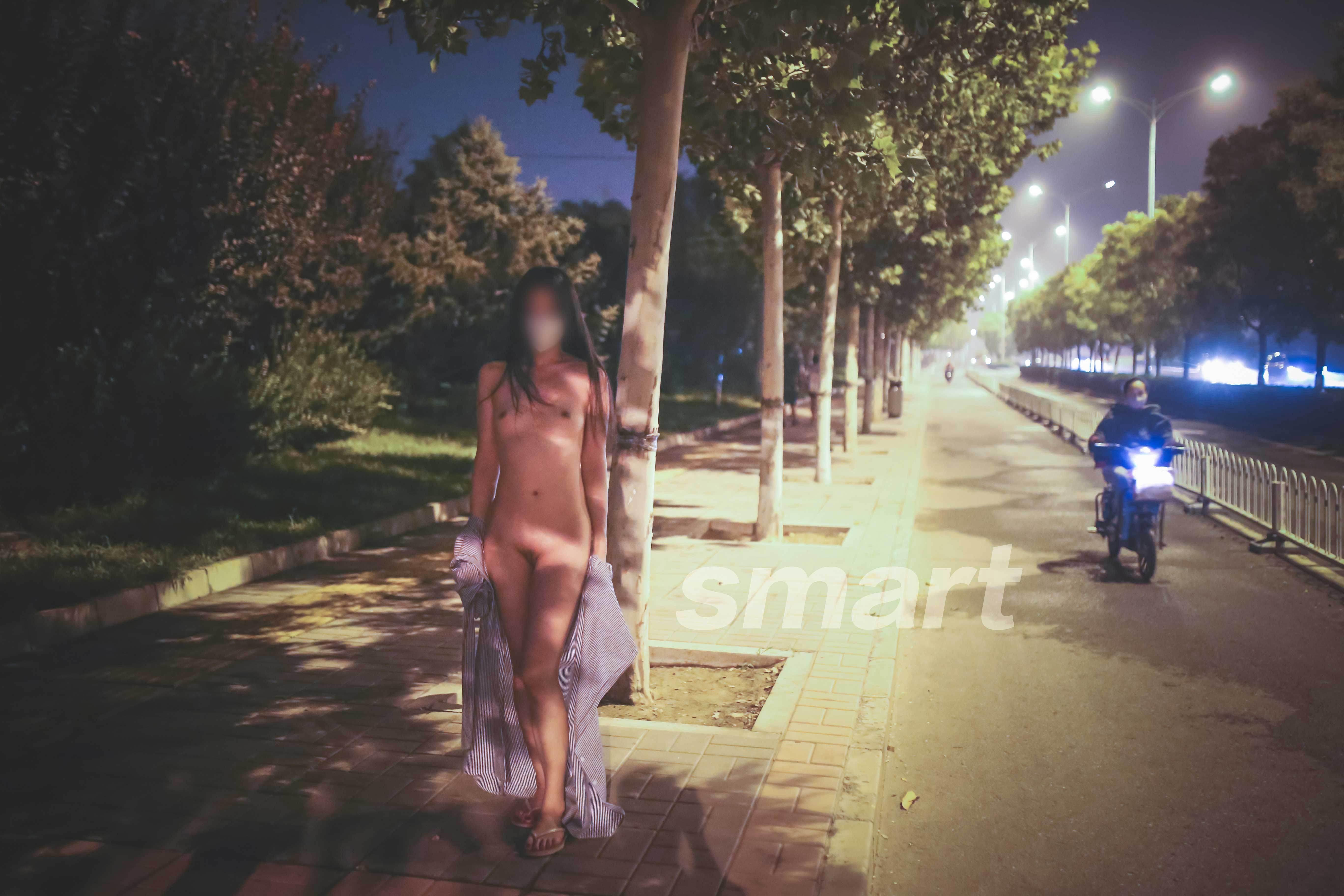 ช่างภาพ สเลฟสมาร์ท - ผลงานชุดสุดขีดเปลือยกายและการมัด [215P