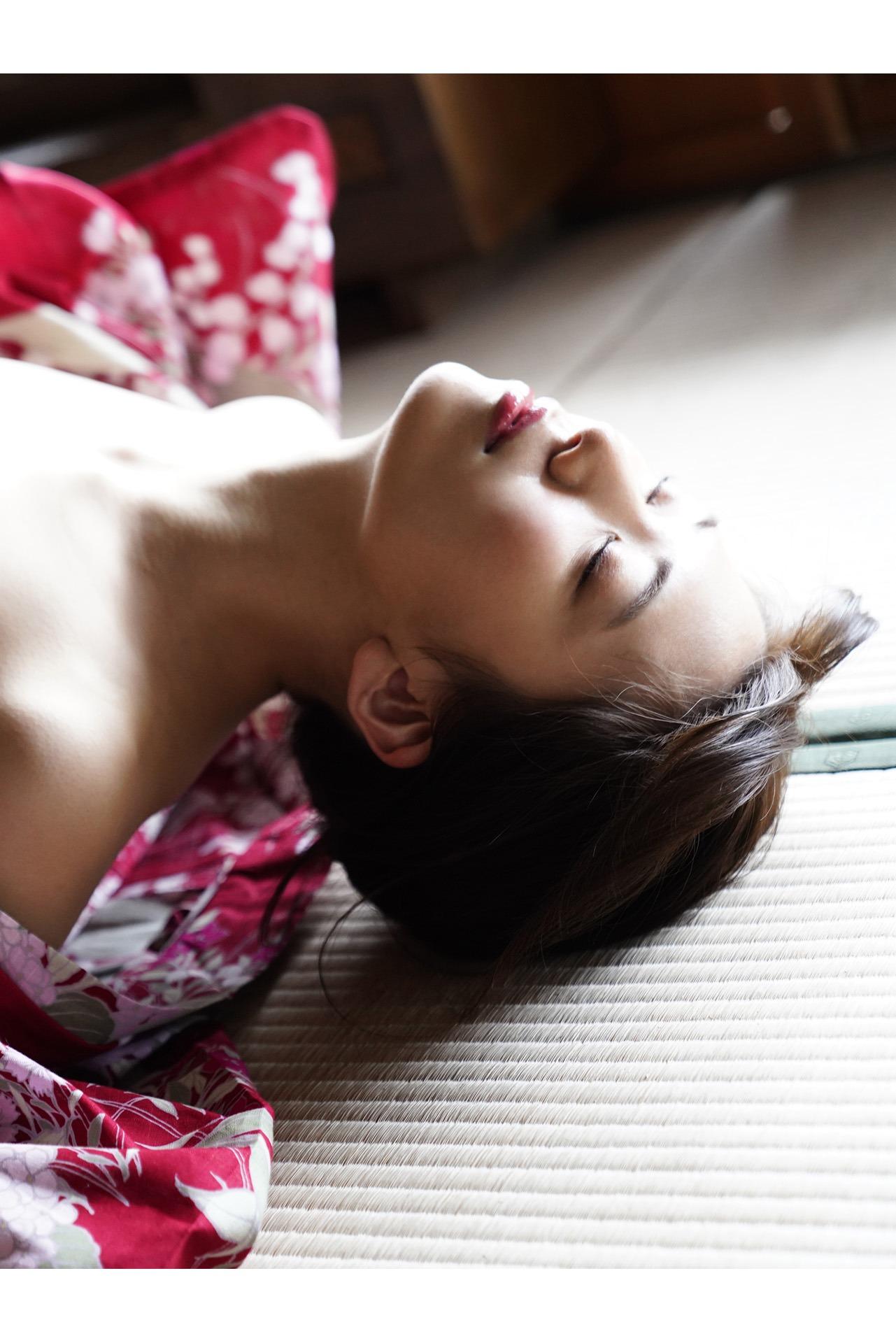 山岸逢花 抱いて… 花と逢ｰ最終章ｰ アサ芸SEXY 62P