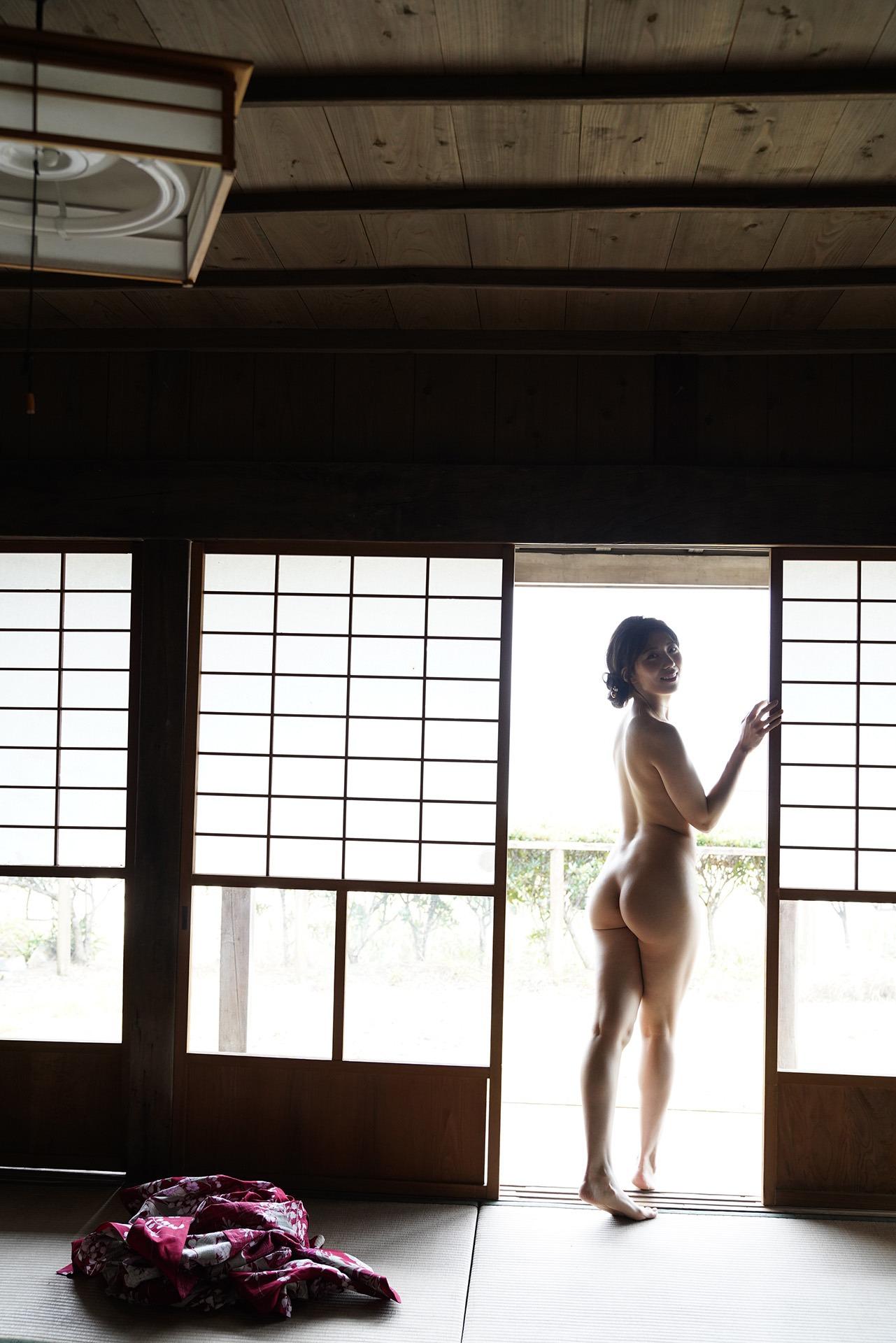 山岸逢花 抱いて… 花と逢ｰ最終章ｰ アサ芸SEXY 62P