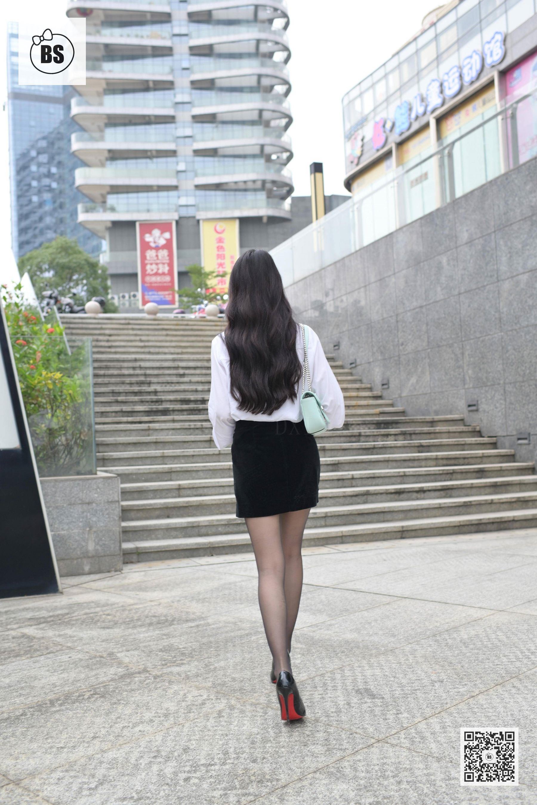 Wo Si Ni Xiang] MX006 Mei Xi Bus Station Adventure 1