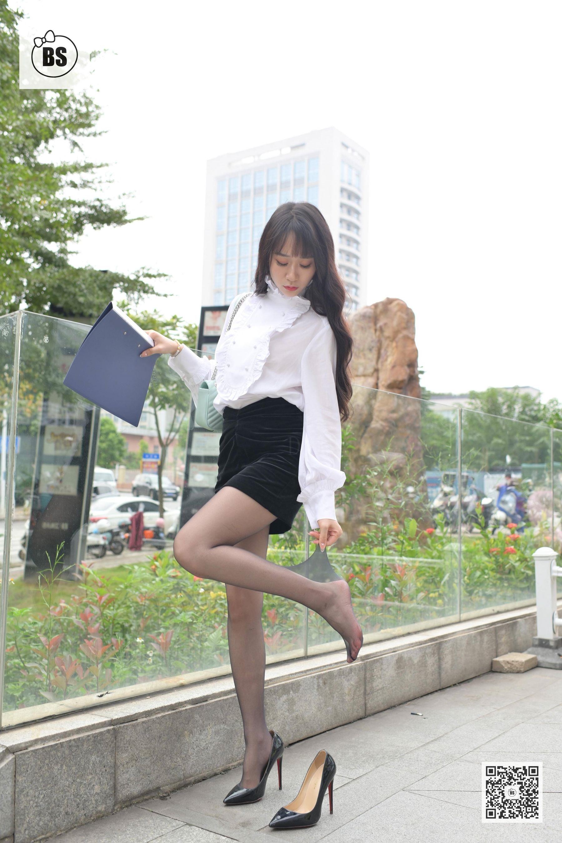 Wo Si Ni Xiang] MX006 Mei Xi Bus Station Adventure 1