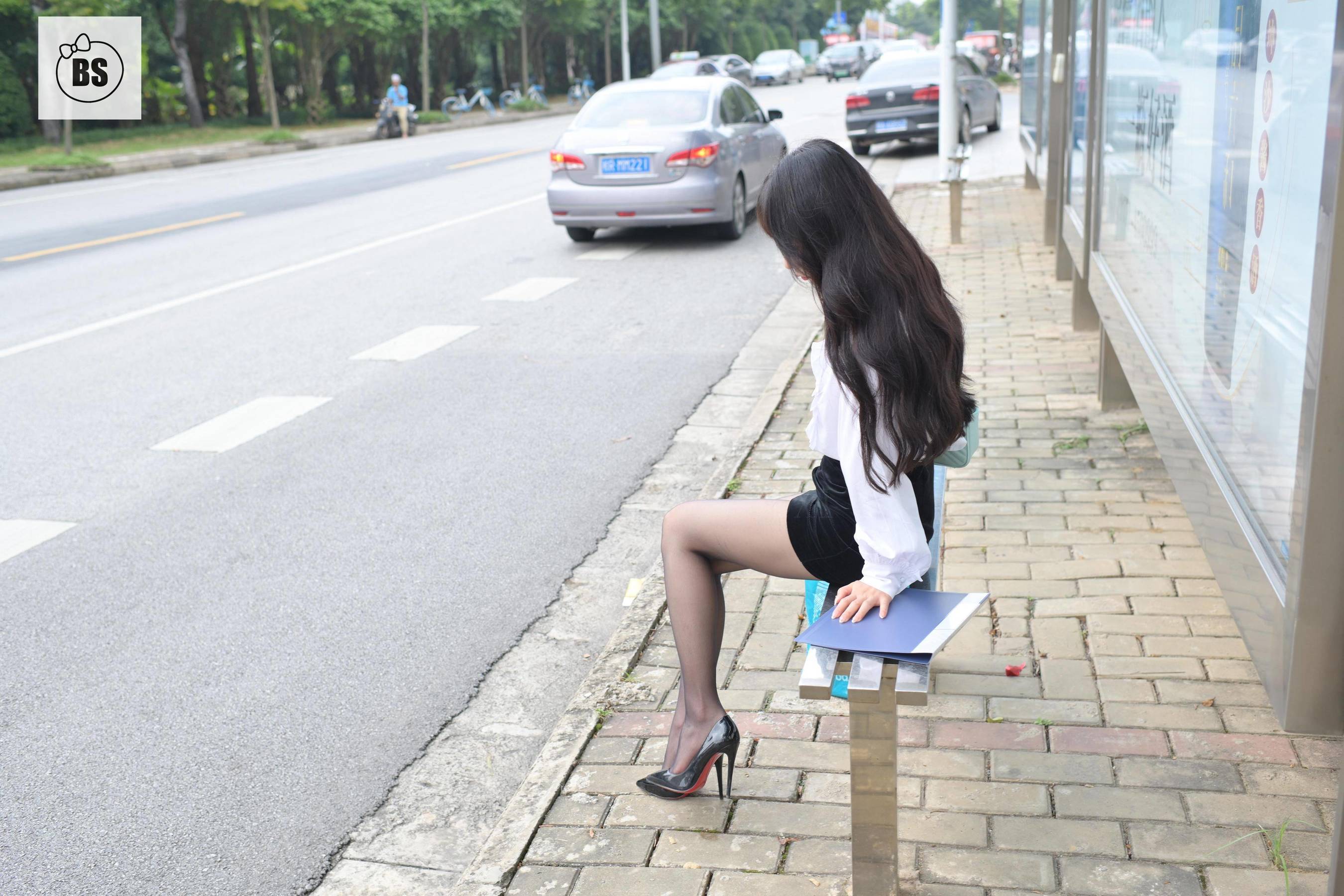 Tôi Tư Bạn Tưởng] MX006 Mỹ Tây Câu chuyện kỳ ngộ tại trạm xe buýt 1