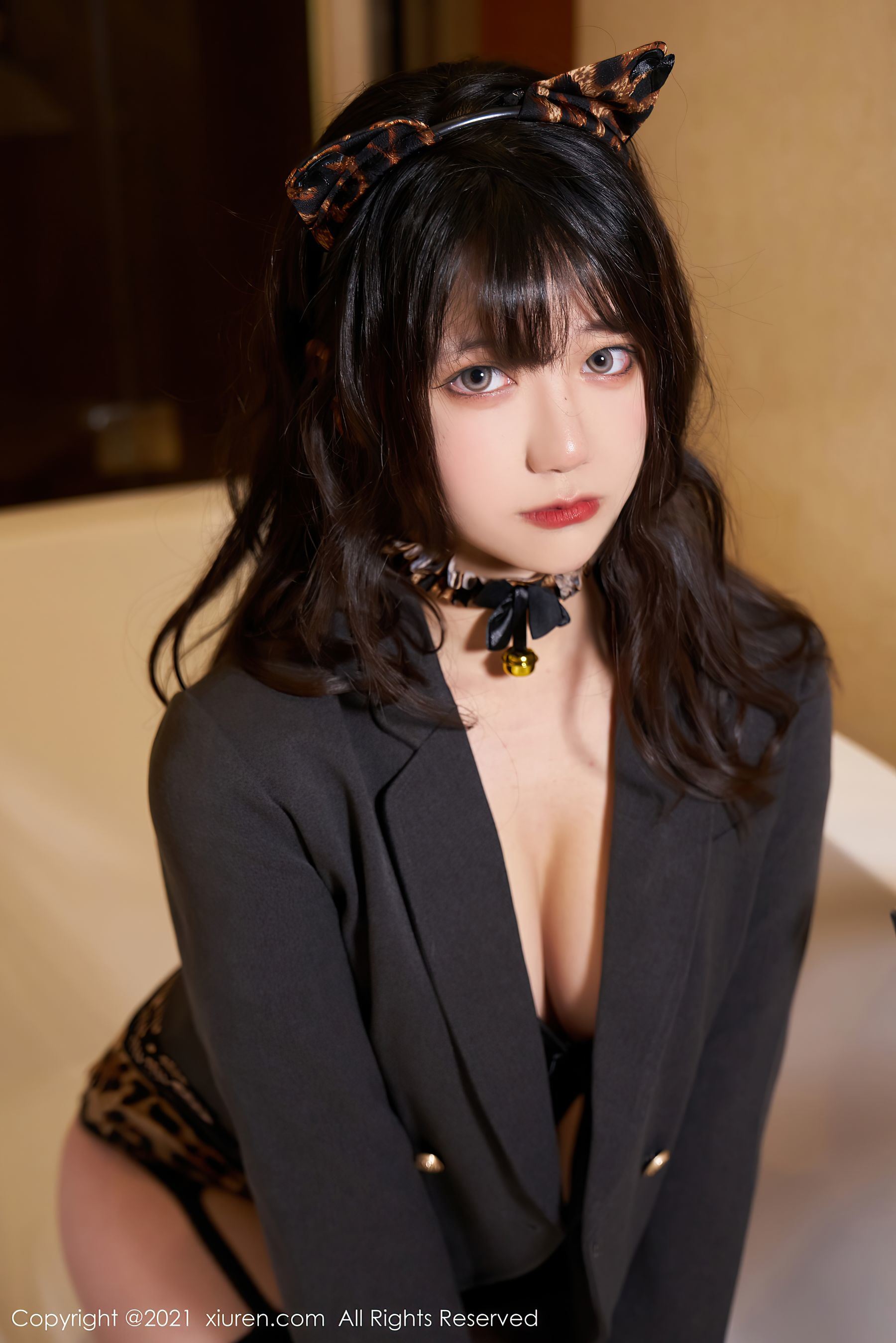 秀人XIUREN] No.3601 Hạ Khả Tinh amii