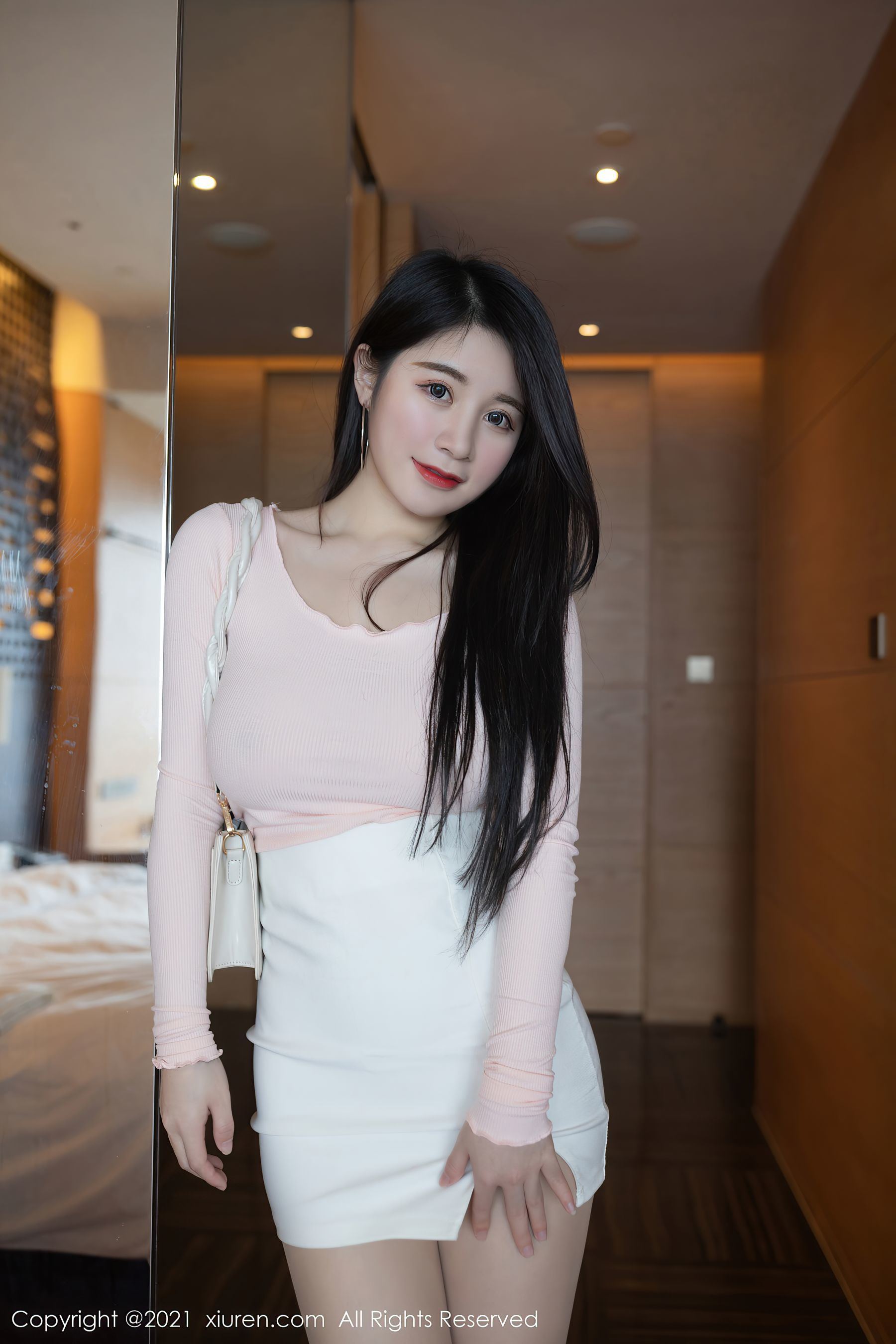 秀人XIUREN] No.3654 美七米婭