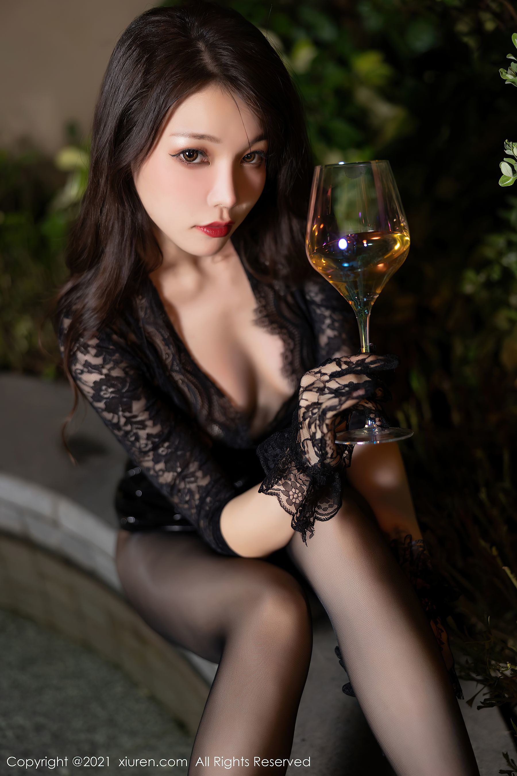 Xiuren] No.3675 Zhi Zhi Booty