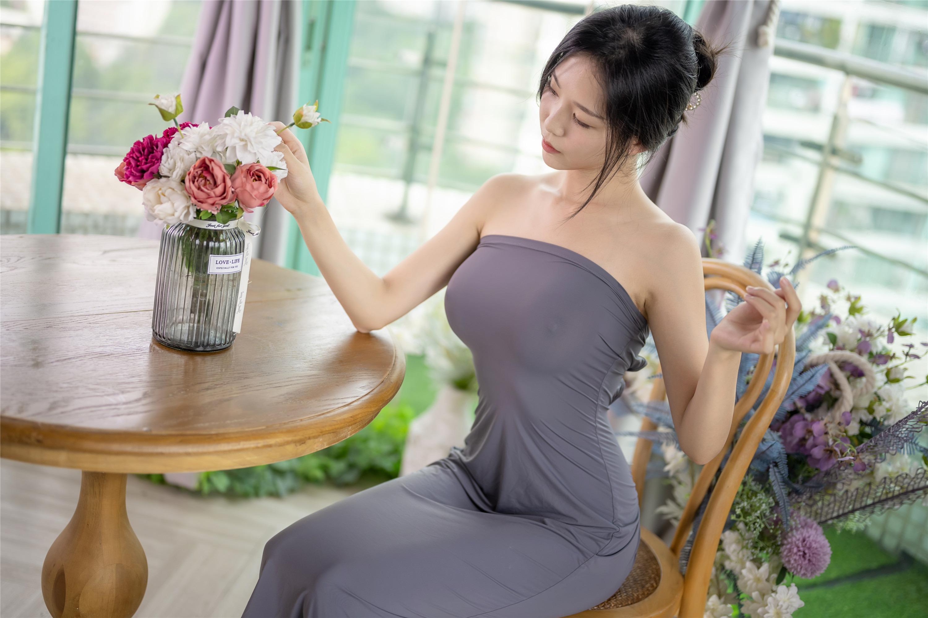 Dou Niang - Li Shi - Guitar Sister 42P