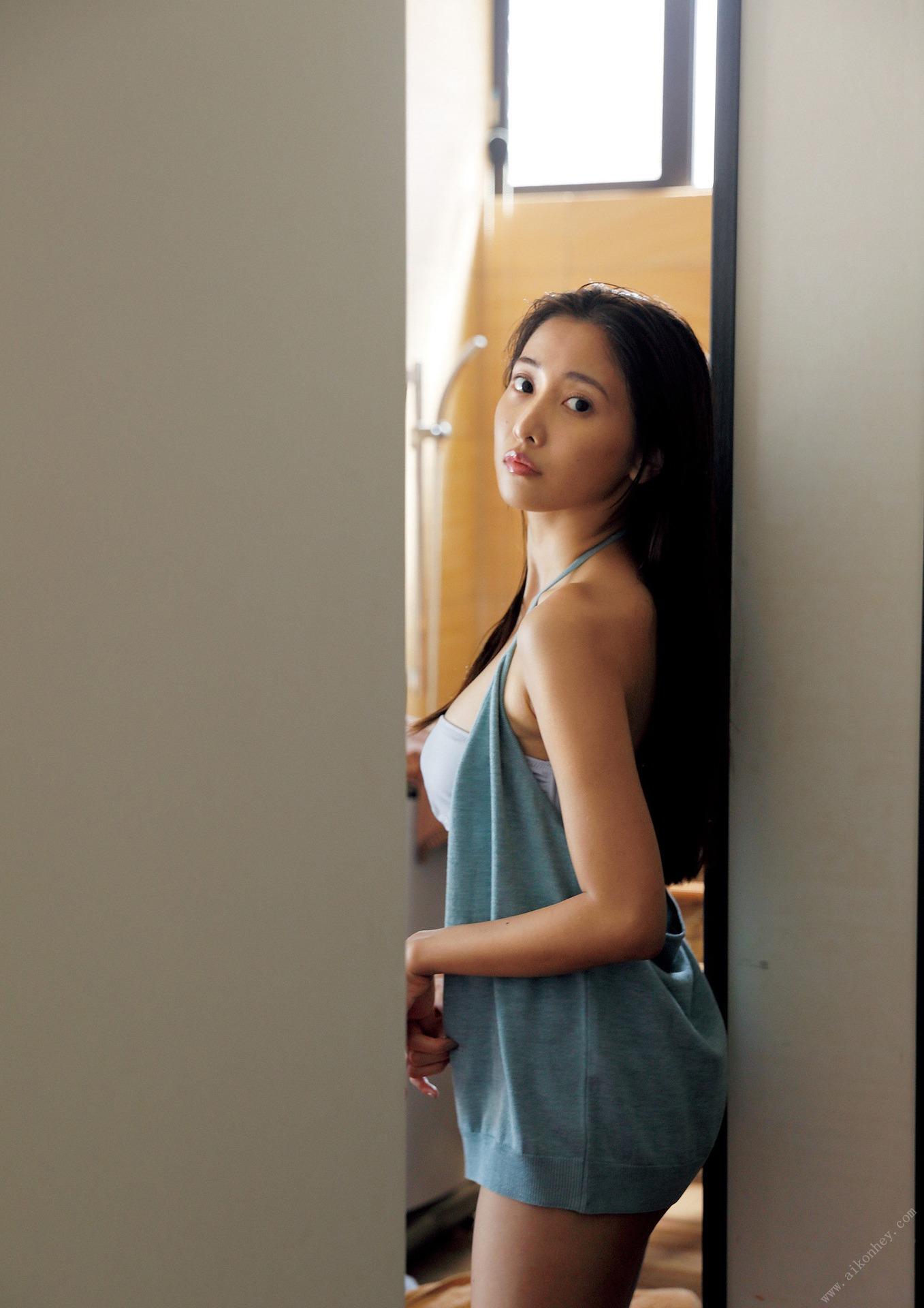佐野雛子照片集「COLORS」 週プレ PHOTO BOOK 145P