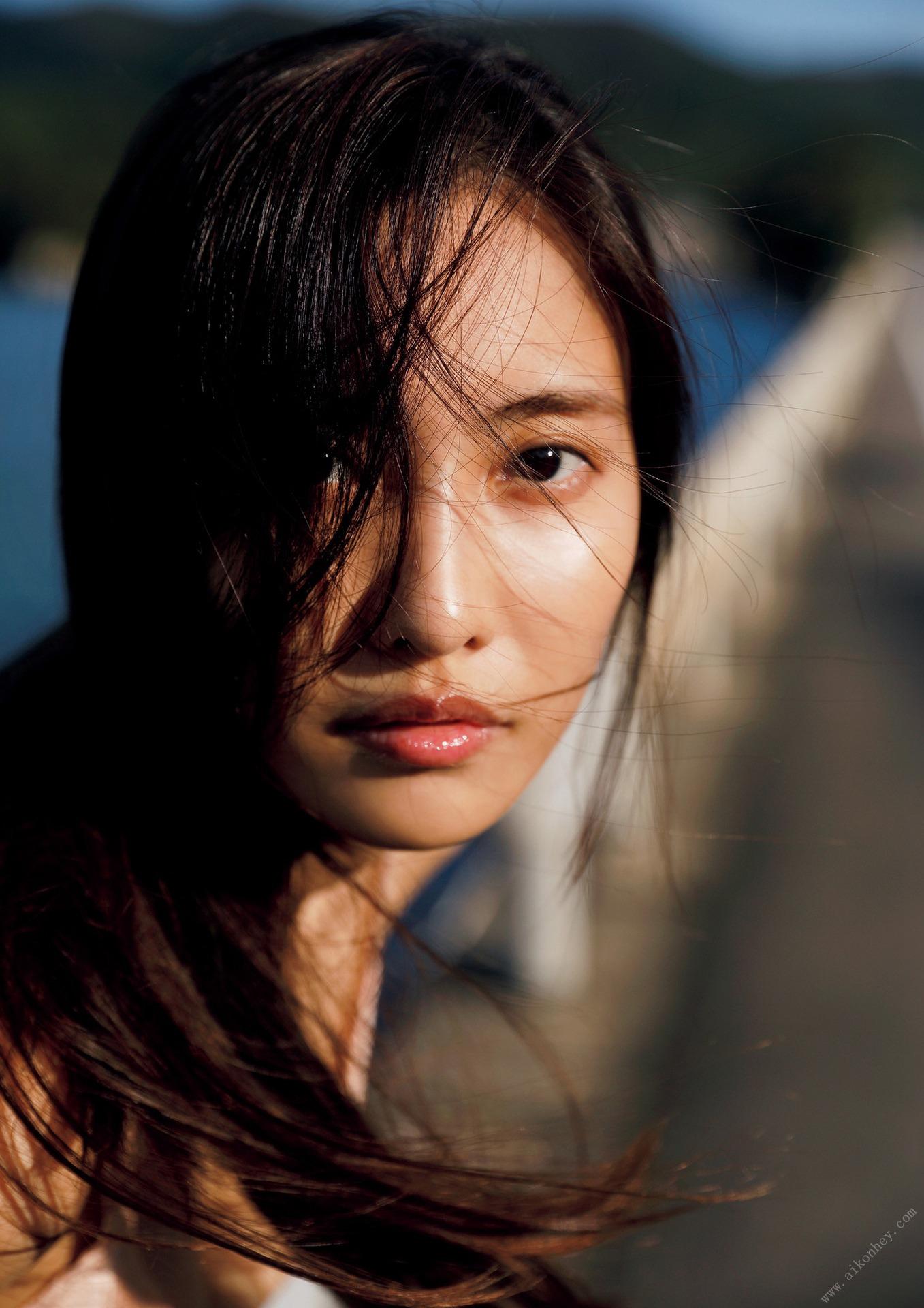 Hinako Sano Photobook 'COLORS' Weekly Playboy PHOTO BOOK 145P