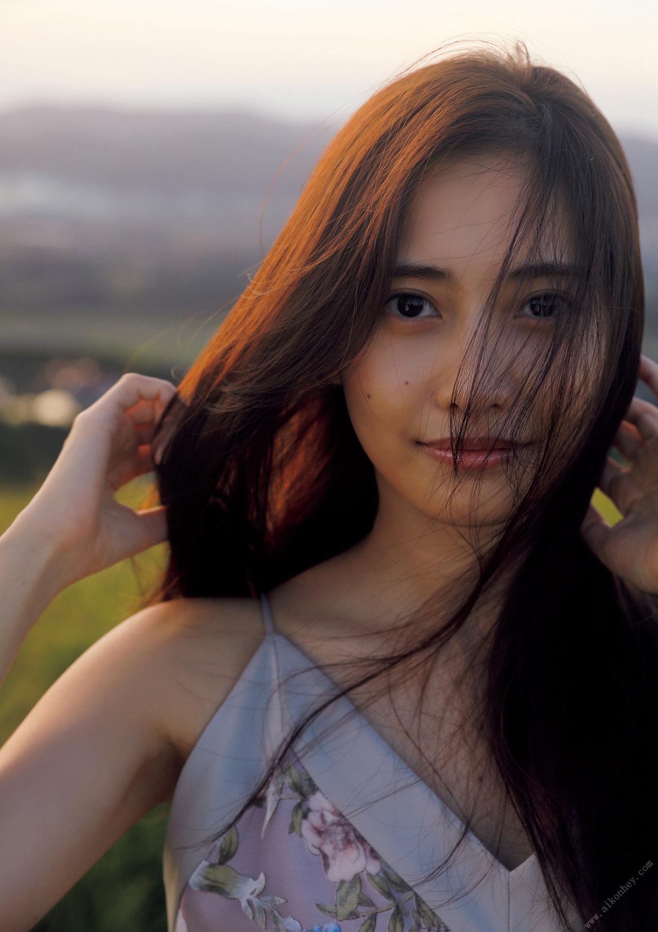 Hinako Sano Photobook 'COLORS' Weekly Playboy PHOTO BOOK 145P