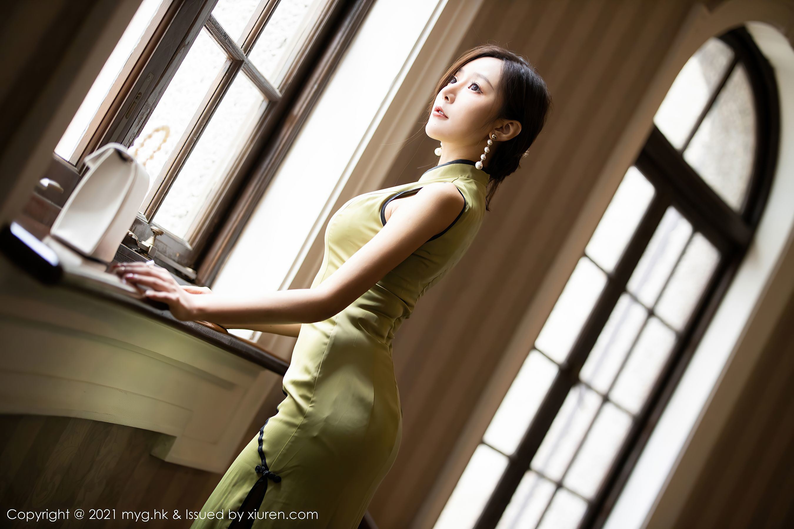 MyGirl Vol.551 Wang Xinyao Yanni Elegant Qipao Goddess Set