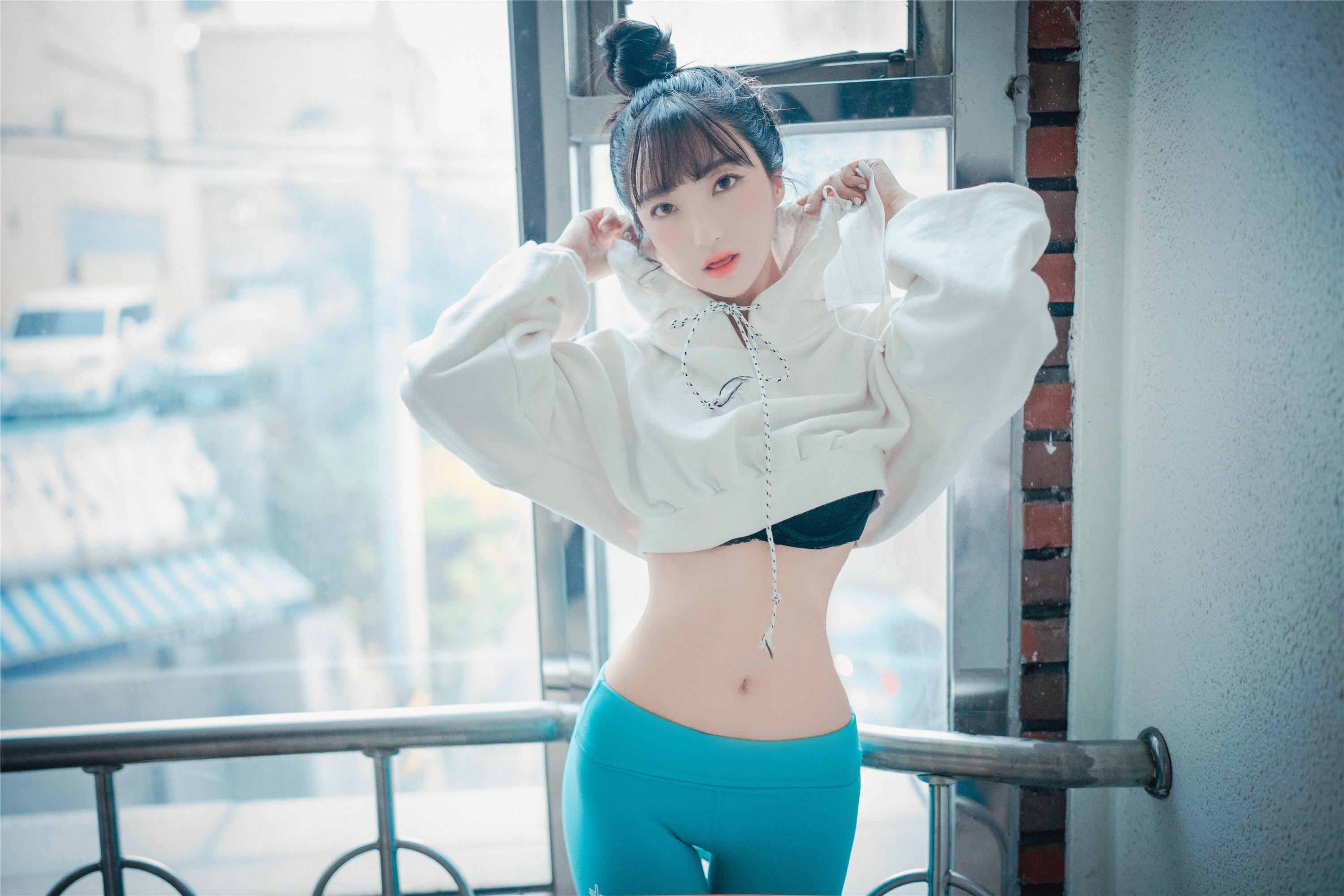ディジャワ フォト – ハナリ (하나리) :ルーズ・アンド・タイト クールミント [86P