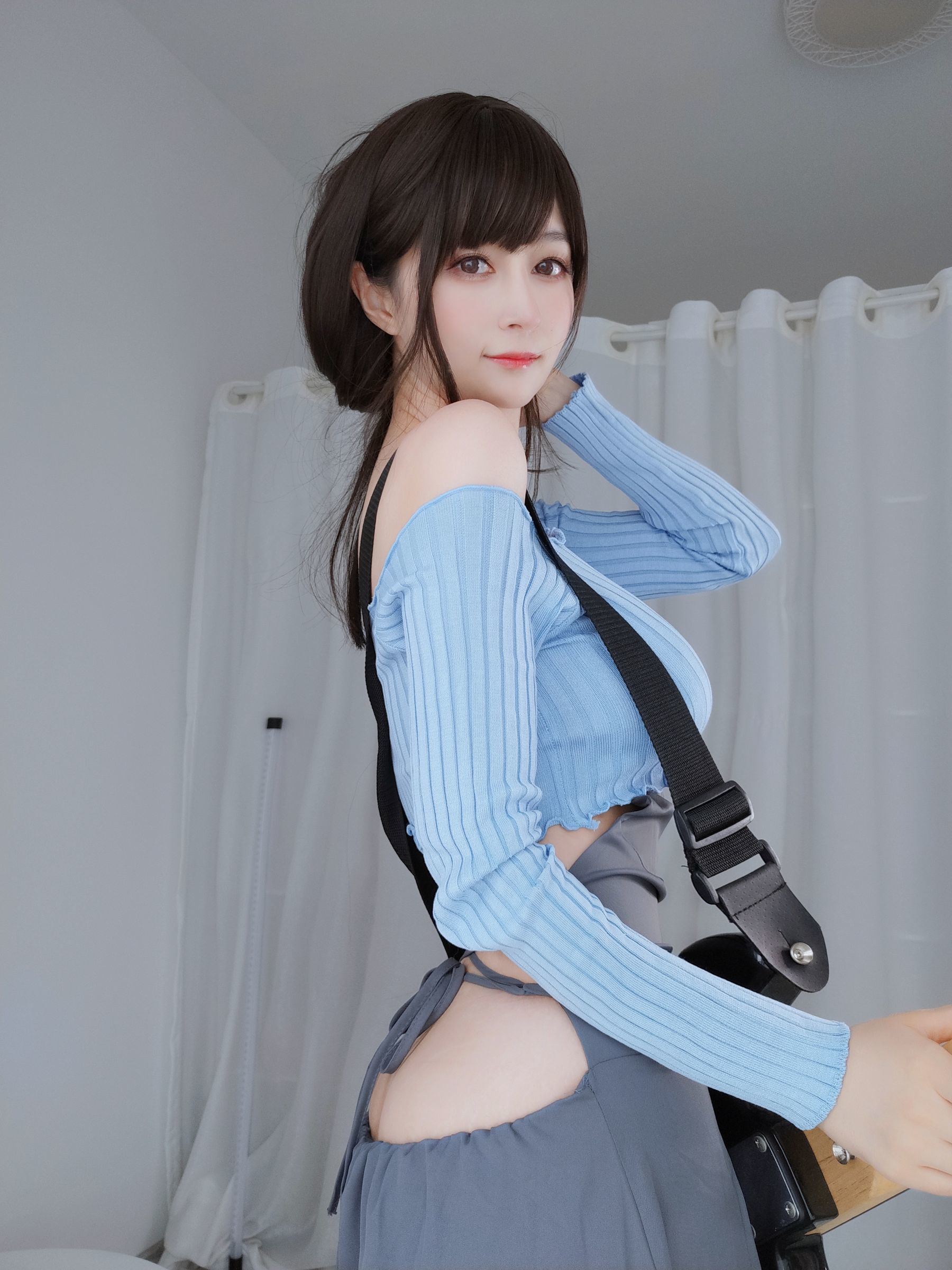 網紅 COSER 寫真] Coser 小姐姐 白銀 - 吉他 妹妹