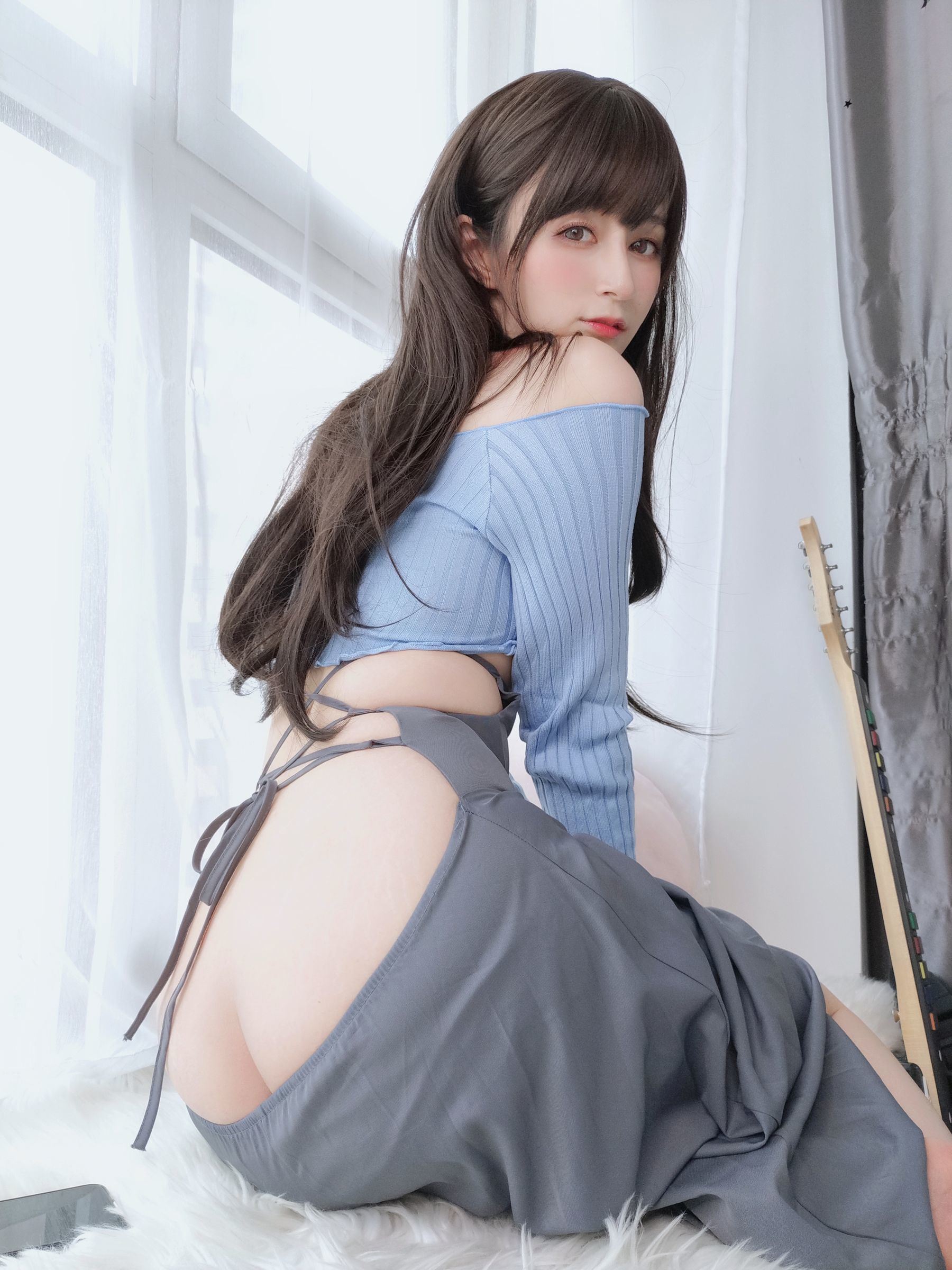 網紅 COSER 寫真] Coser 小姐姐 白銀 - 吉他 妹妹