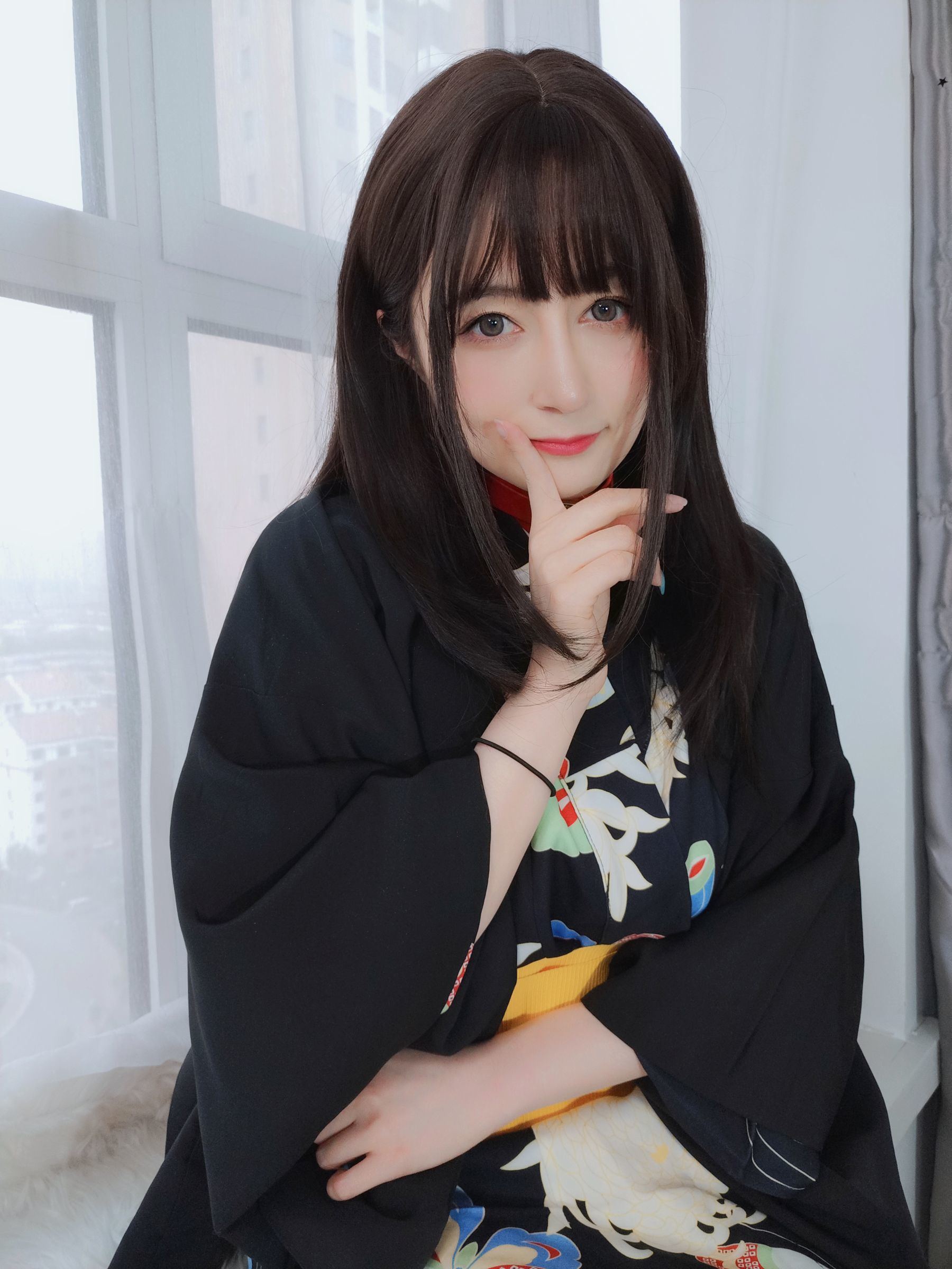 Ảnh cosplay của netizen] Coser chị Bạch Ngân - Bí mật dưới và phục
