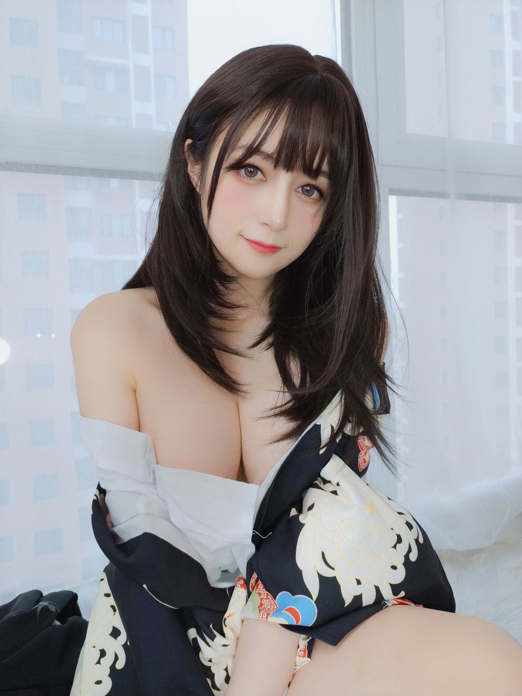 ネット有名人コスプレイヤー写真] コスプレイヤー白銀さん - 和服の下の秘密