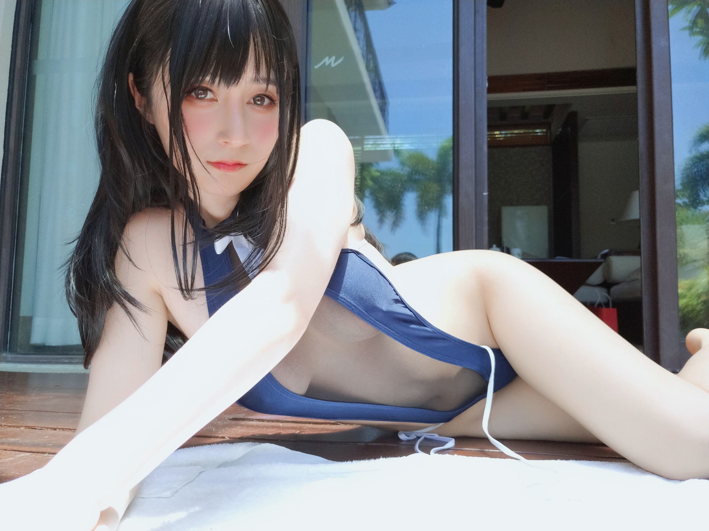 網紅COSER寫真] Coser小姐姐白銀 - 鏤空泳衣
