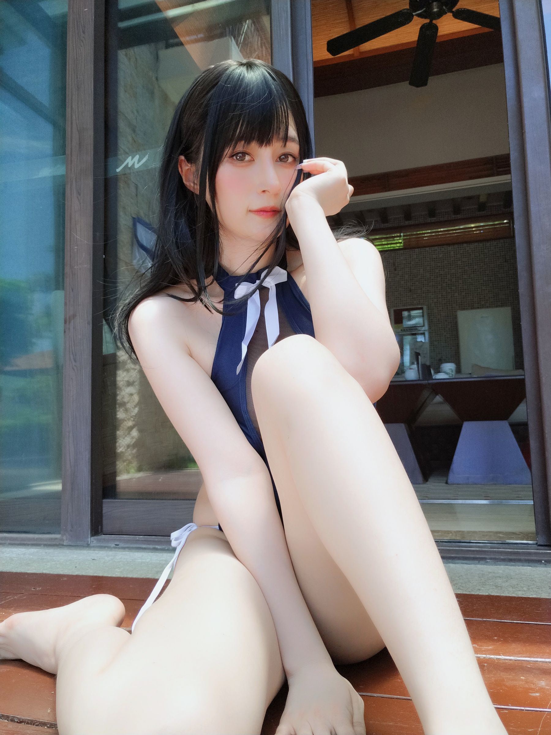網紅COSER寫真] Coser小姐姐白銀 - 鏤空泳衣