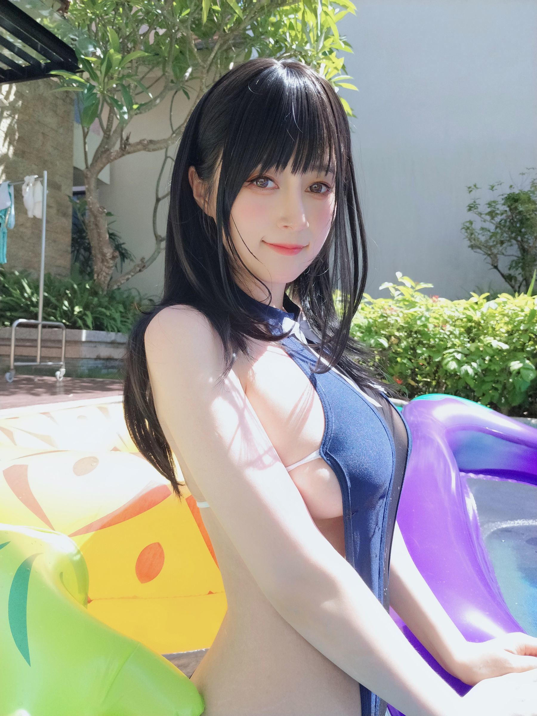 網紅COSER寫真] Coser小姐姐白銀 - 鏤空泳衣