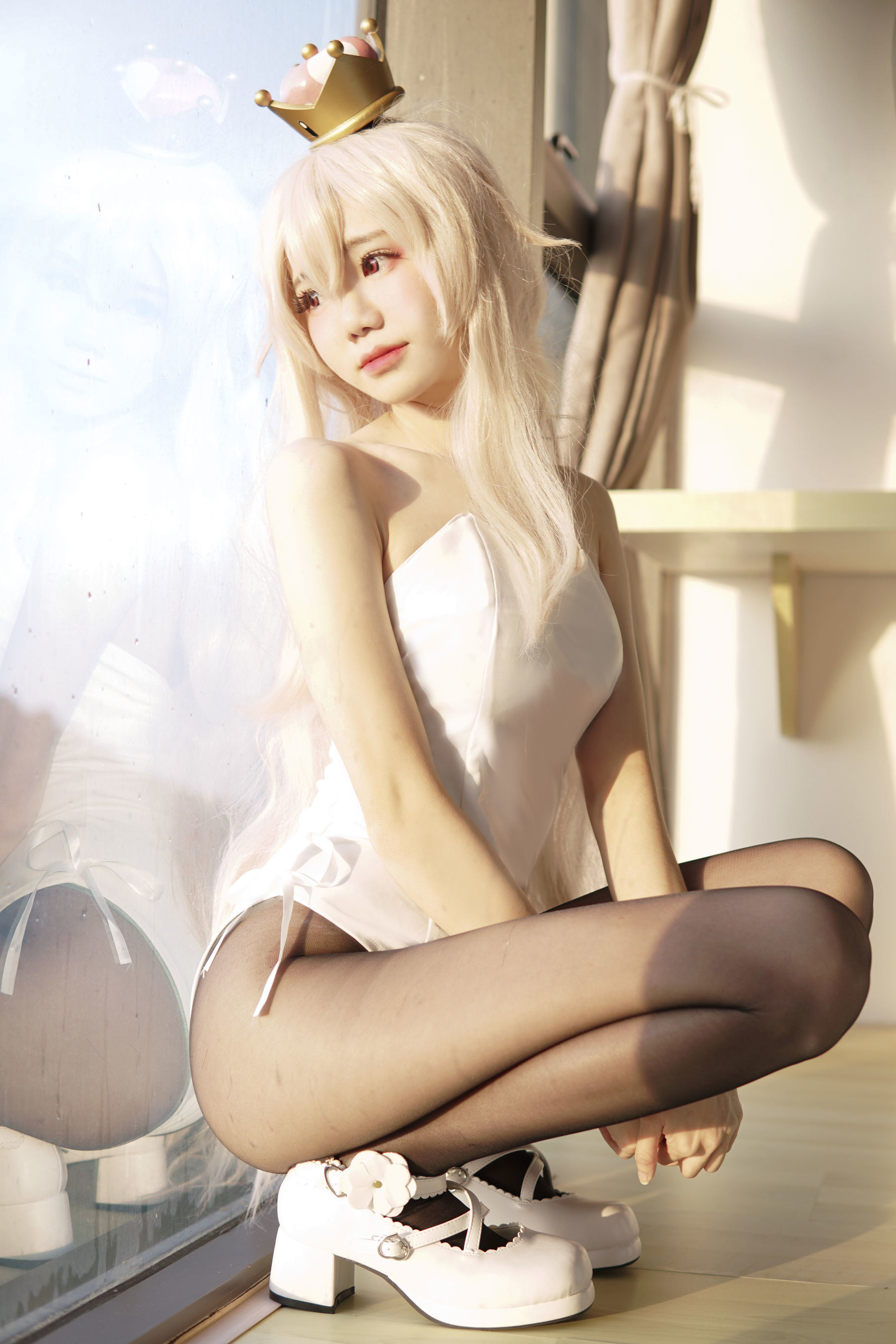 Internet Celebrity Coser Photobook: Sally Dorasnow - Super Crown Boo