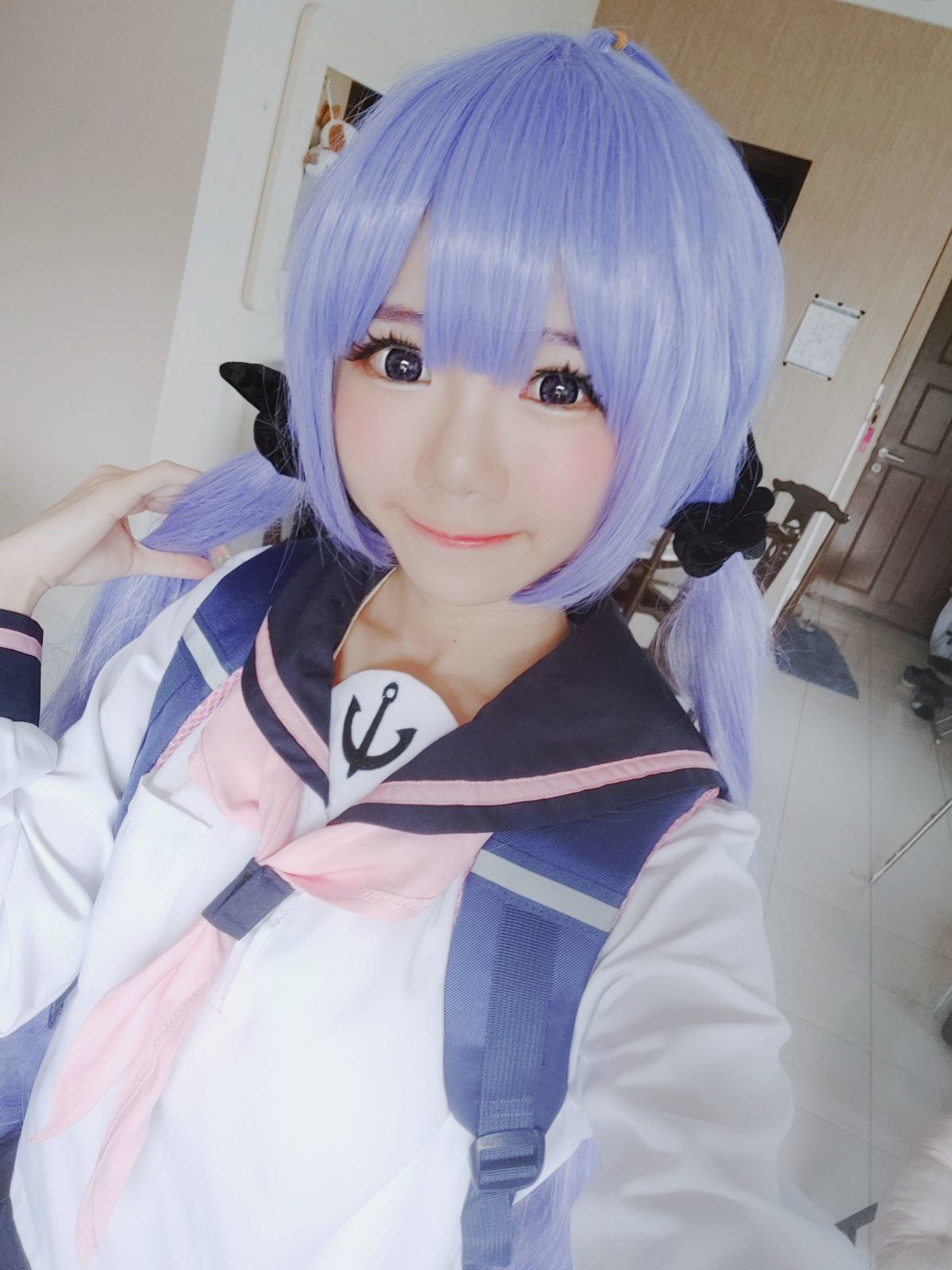 Internet Celebrity Cosplayer Photobook: Sally Dorasnow - Unicorn JK Set