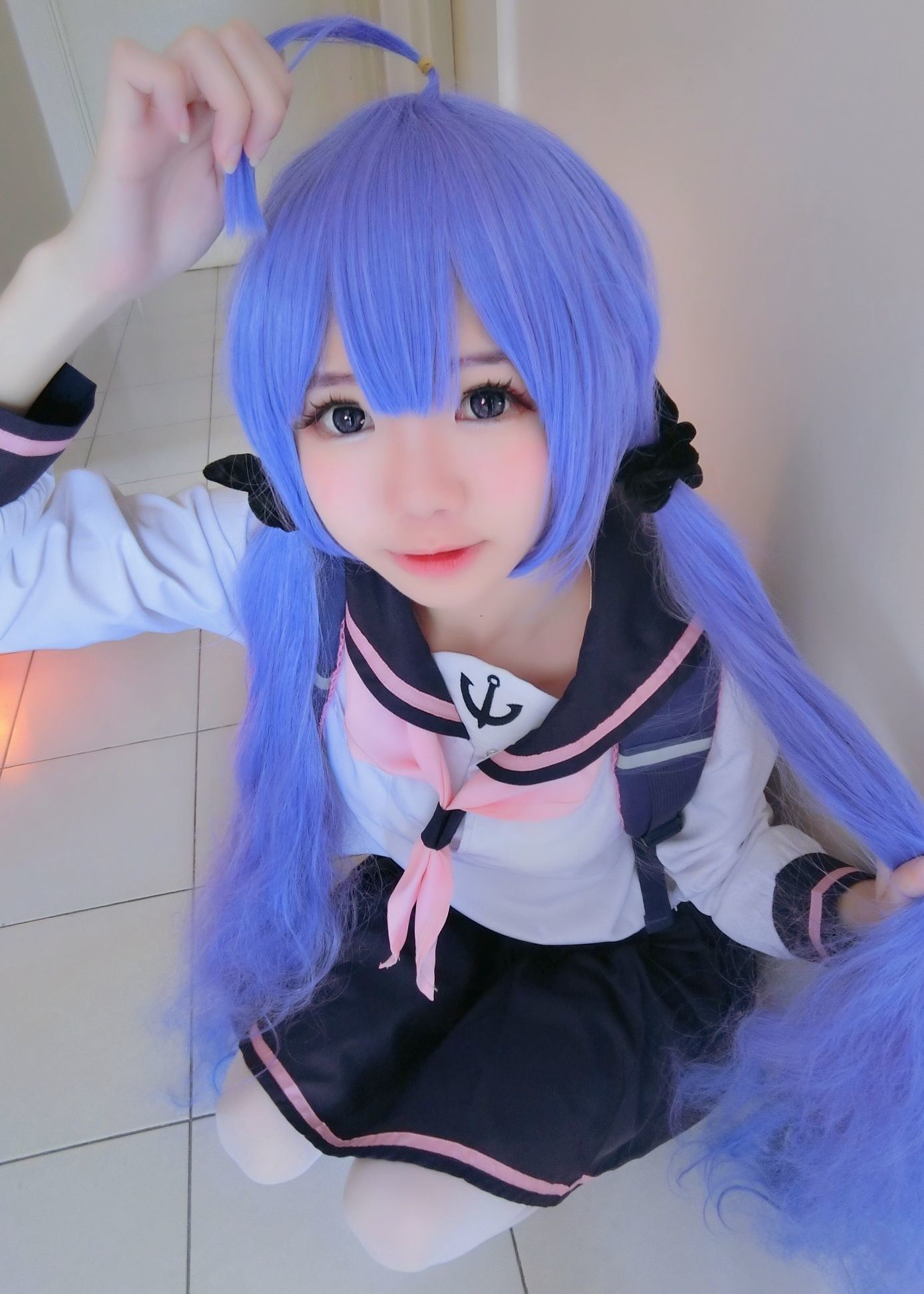 Internet Celebrity Cosplayer Photobook: Sally Dorasnow - Unicorn JK Set