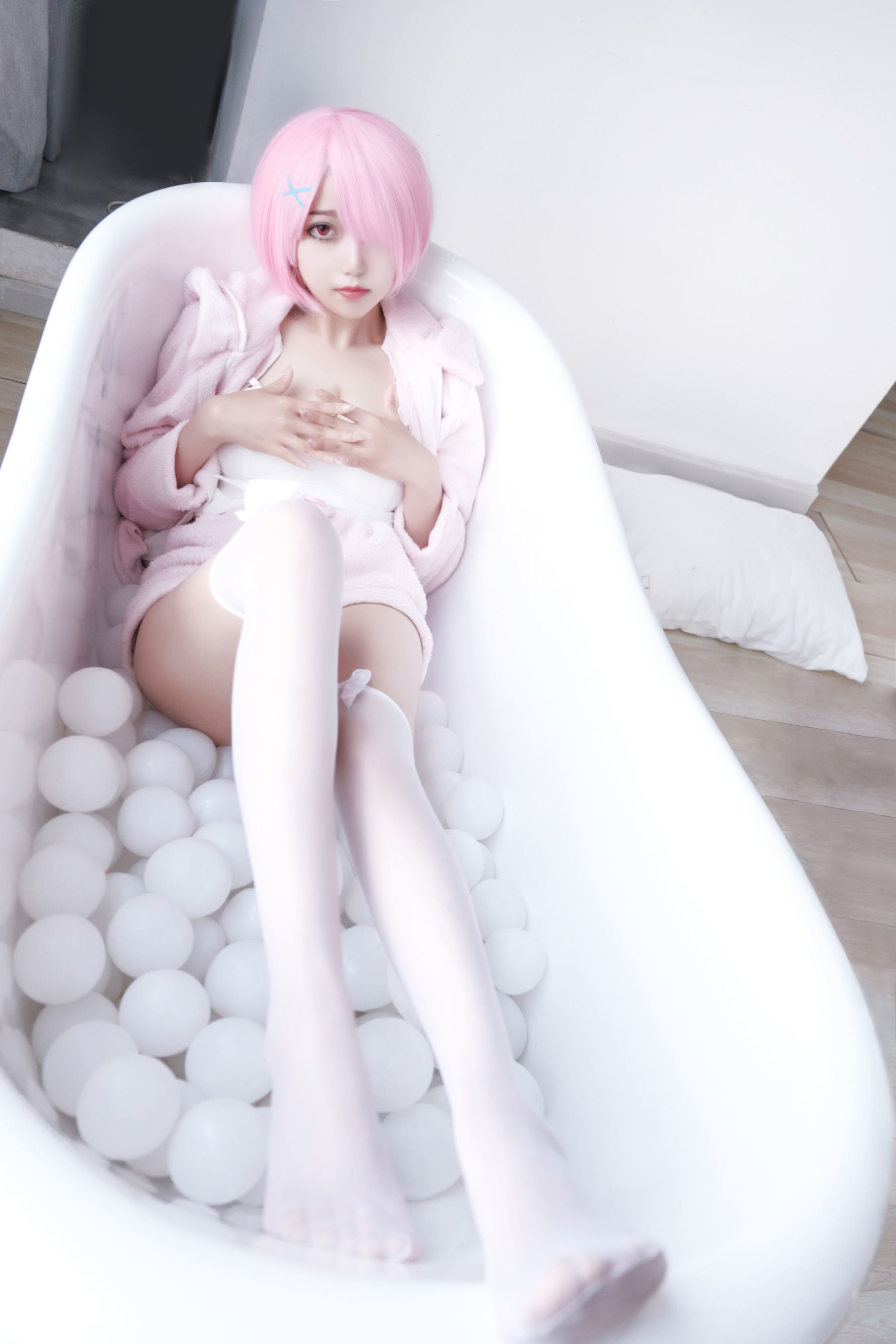 Internet Celebrity Cosplayer Photobook] eloise Rourou - Pure Desire Ram