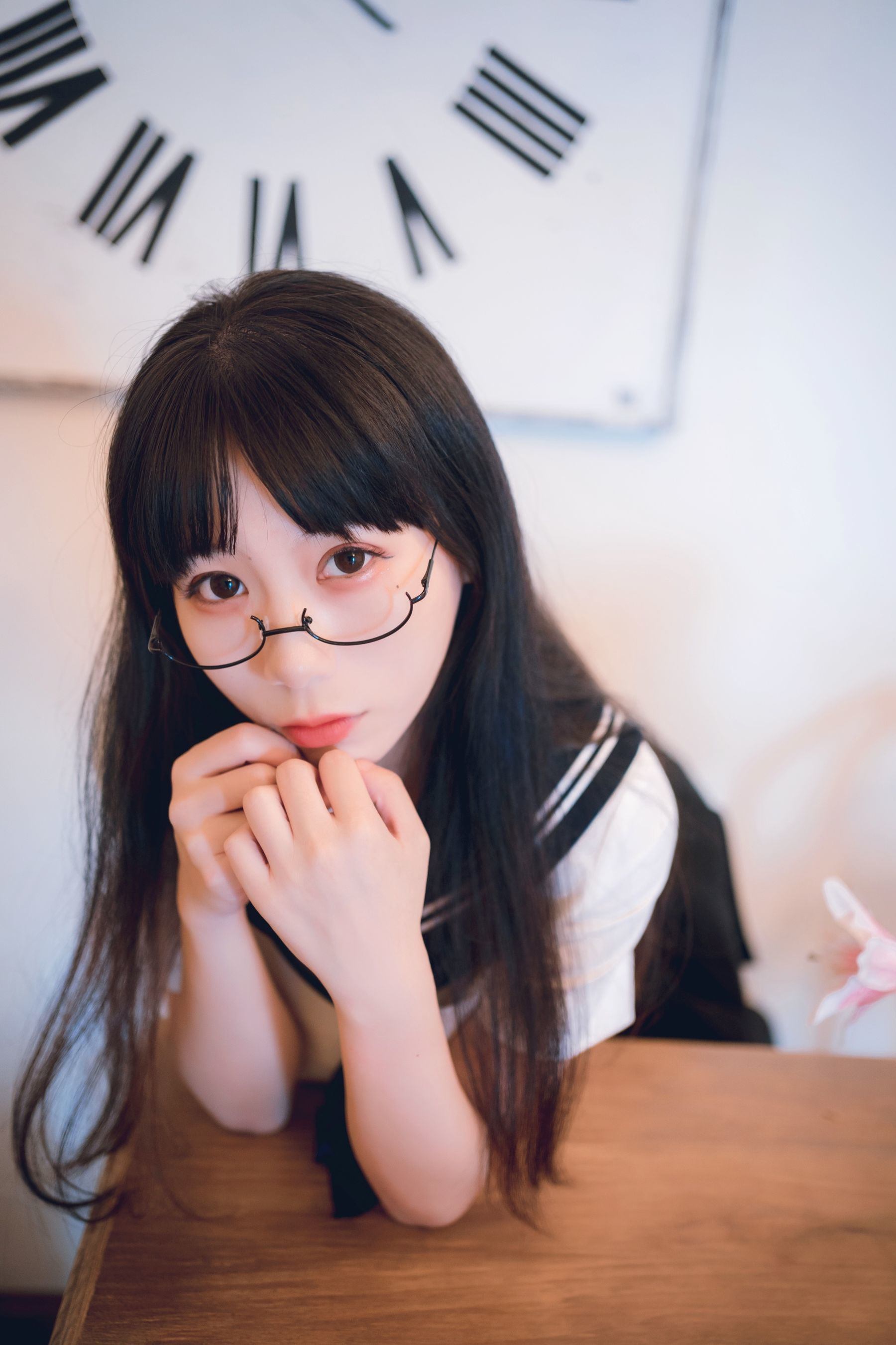 Internet Celebrity COSER Photobook] usejan - Whisper