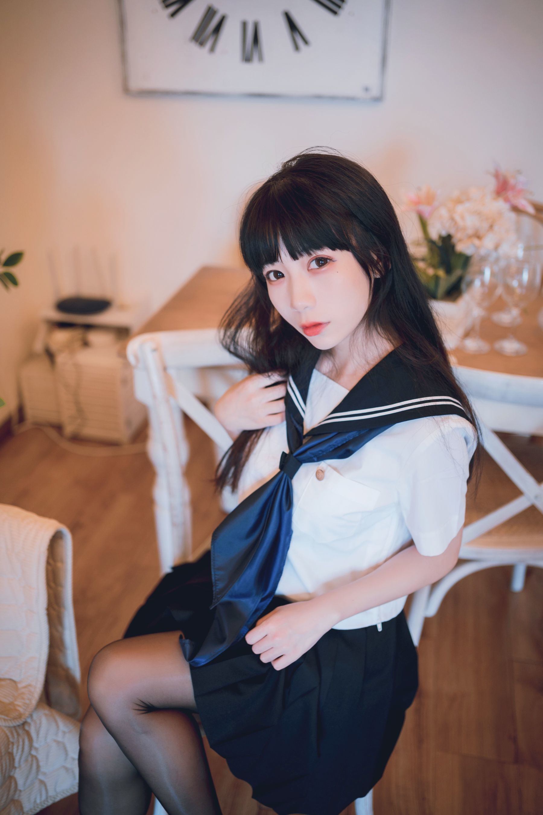 Internet Celebrity COSER Photobook] usejan - Whisper