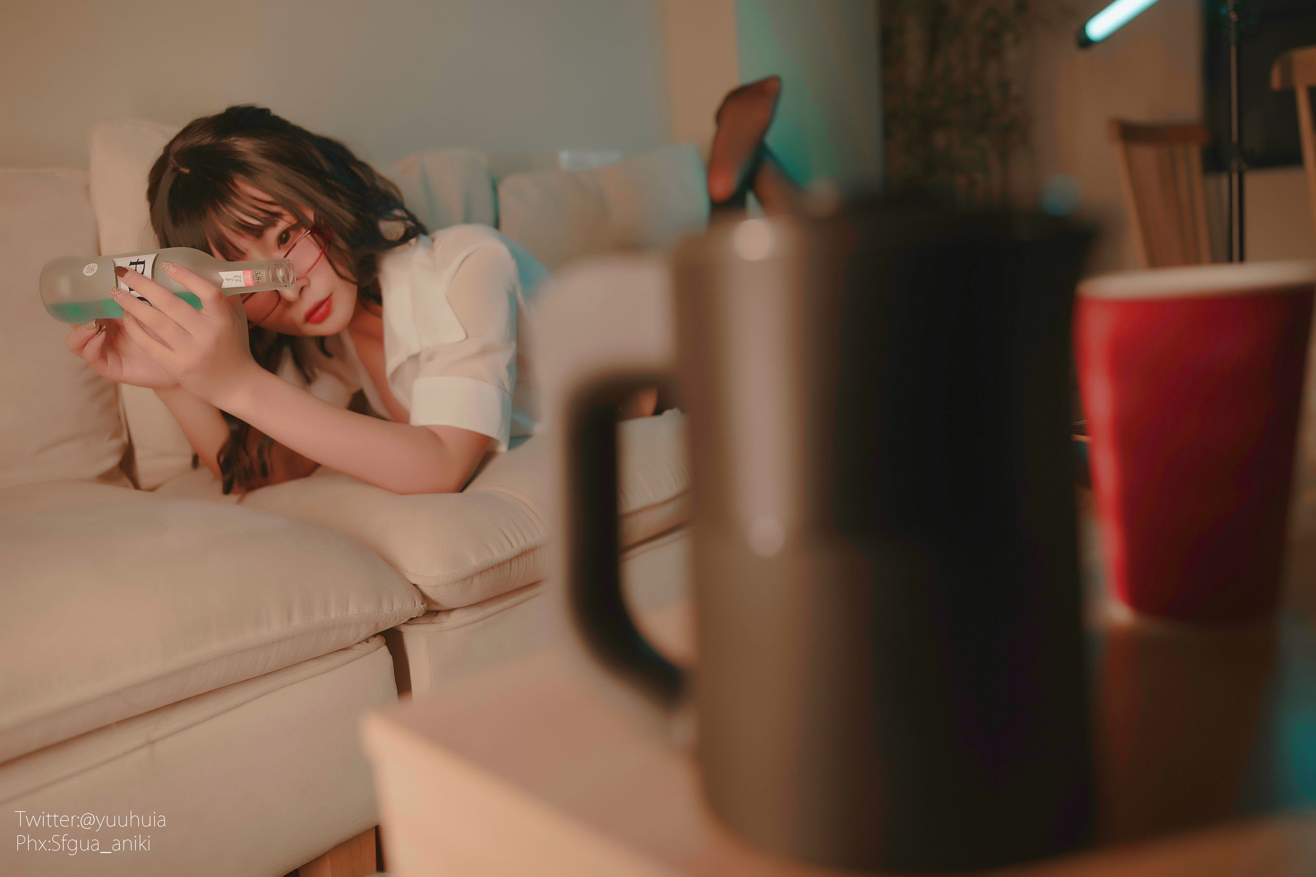Internet Celebrity Cosplayer Photobook] yuuhui Yuhui - Hangover