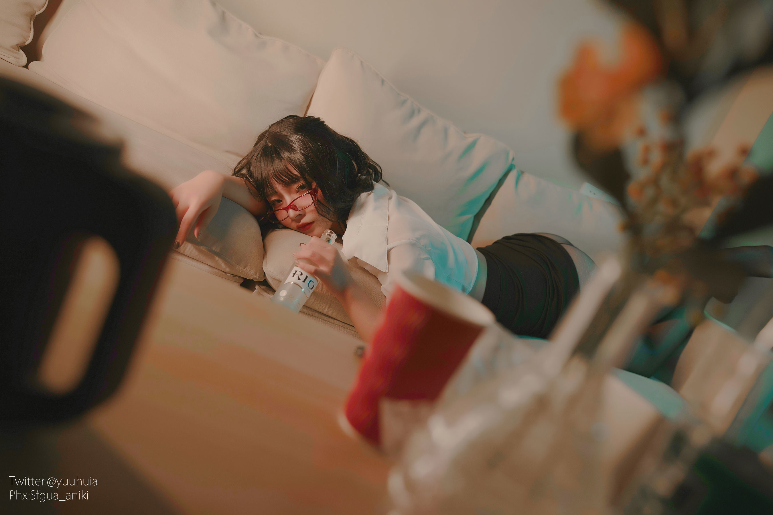 Internet Celebrity Cosplayer Photobook] yuuhui Yuhui - Hangover