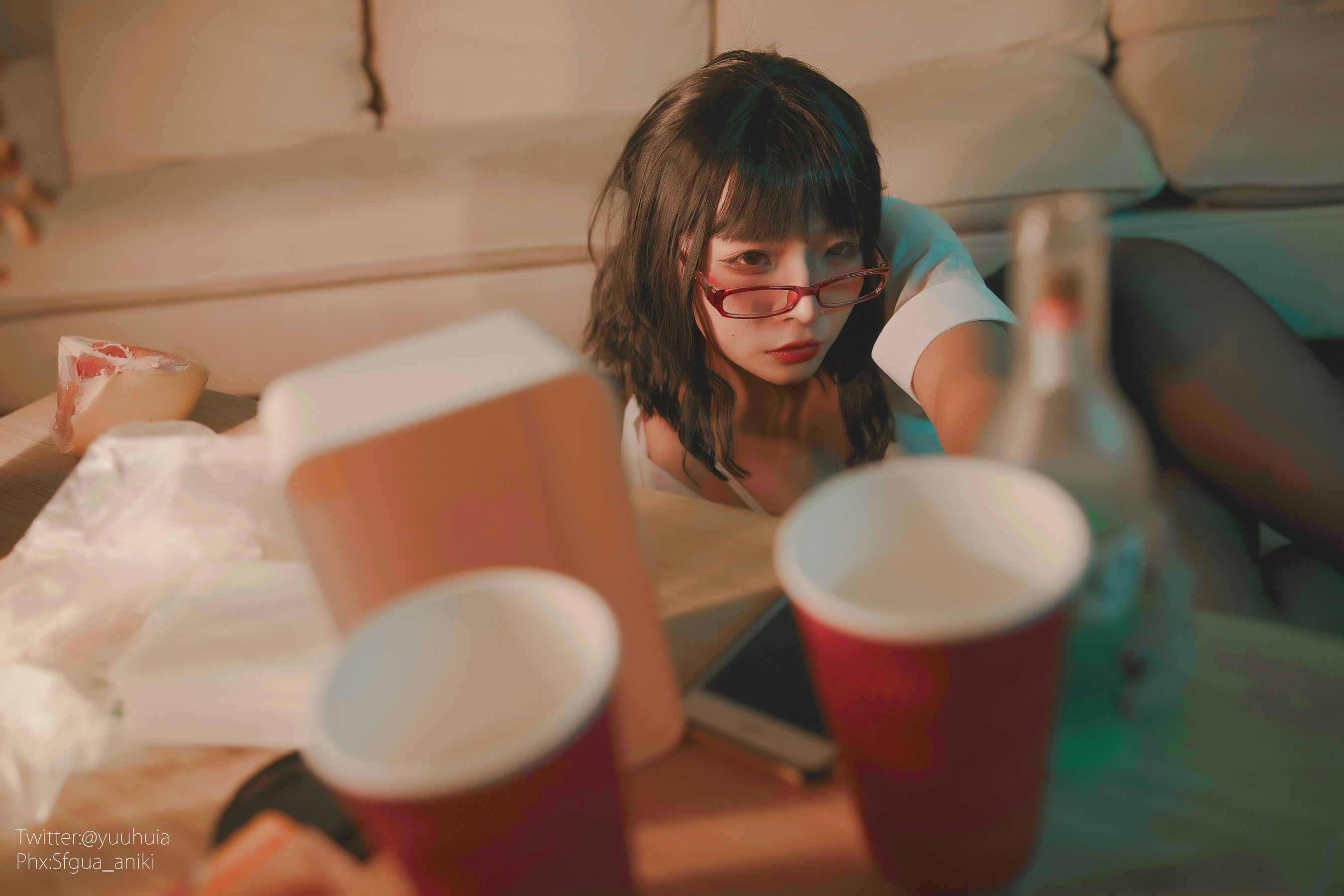 Internet Celebrity Cosplayer Photobook] yuuhui Yuhui - Hangover