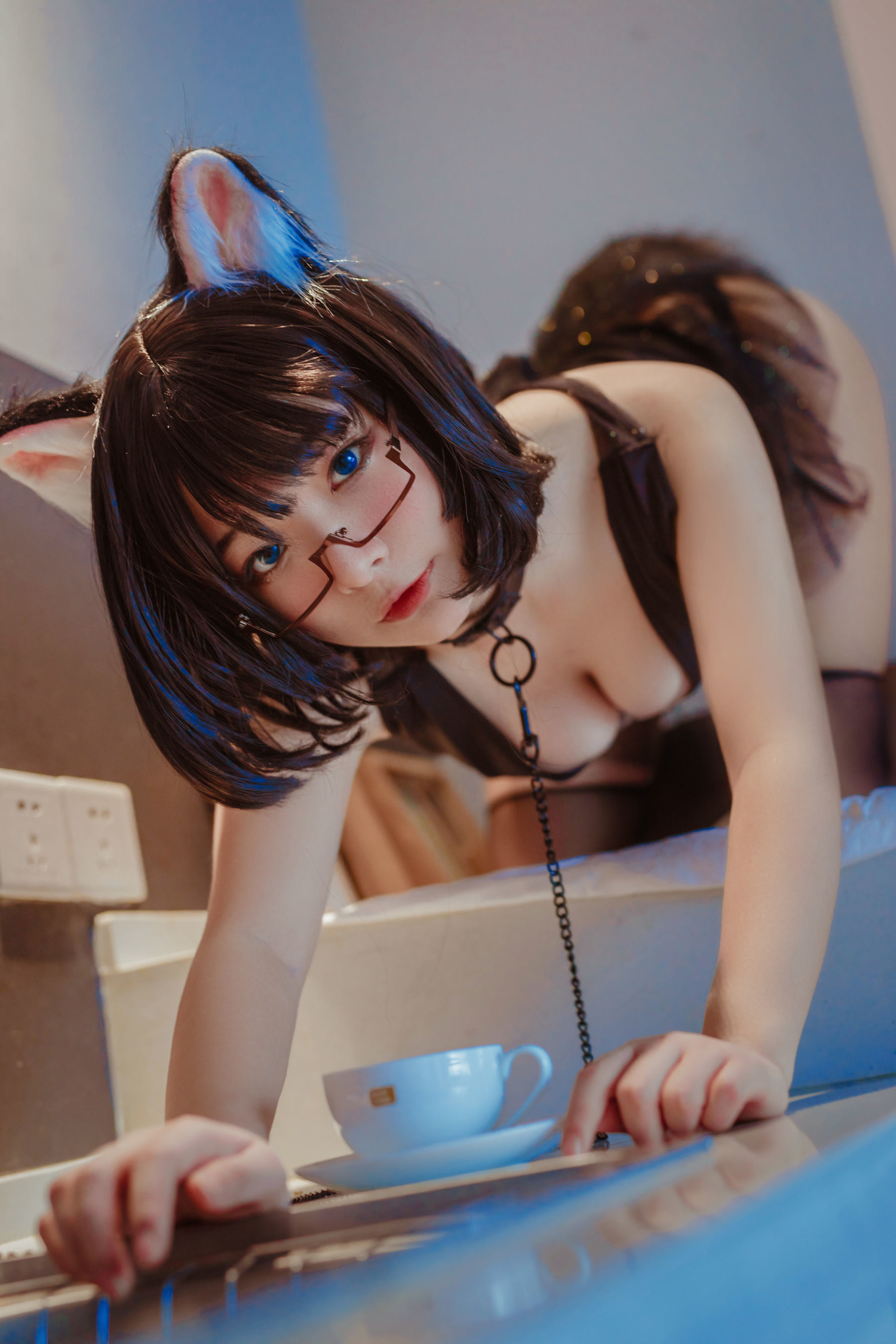ネット紅人COSER写真] ユウフイ玉匯 - ネコネコヘッド黒スカート