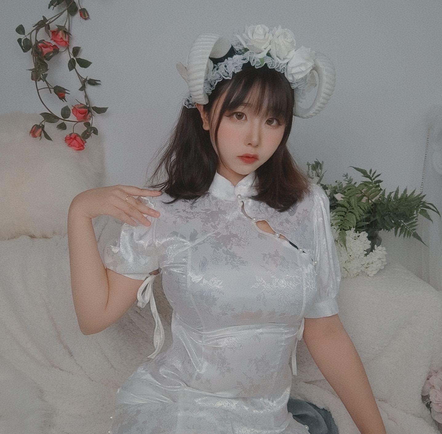 Internet Celebrity COSER Photobook] Anime Blogger Mu Ling Mu0 - Selfie 2