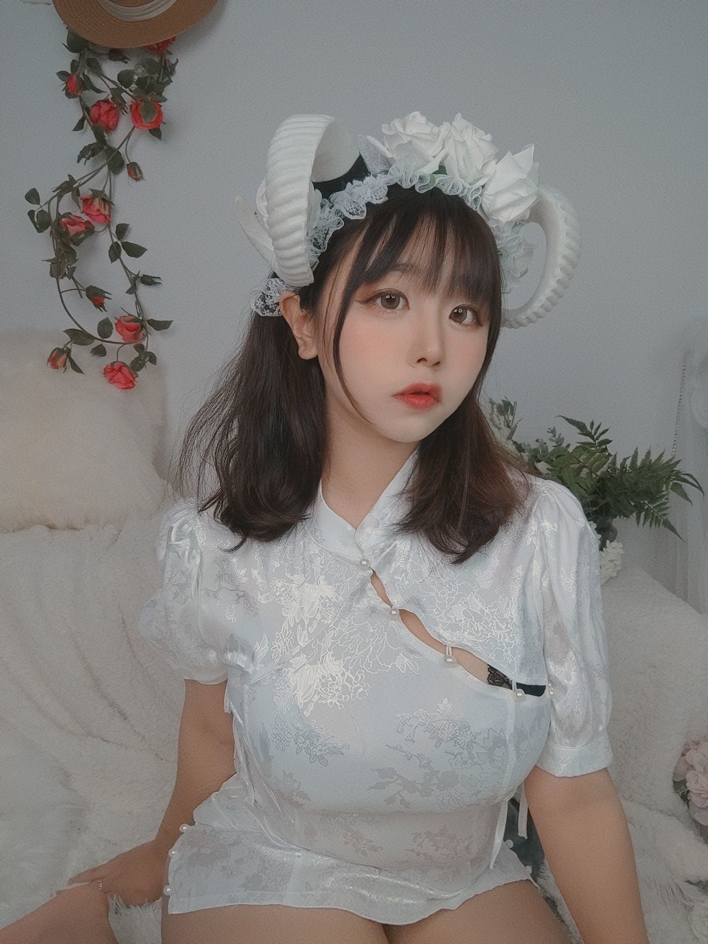Internet Celebrity COSER Photobook] Anime Blogger Mu Ling Mu0 - Selfie 2