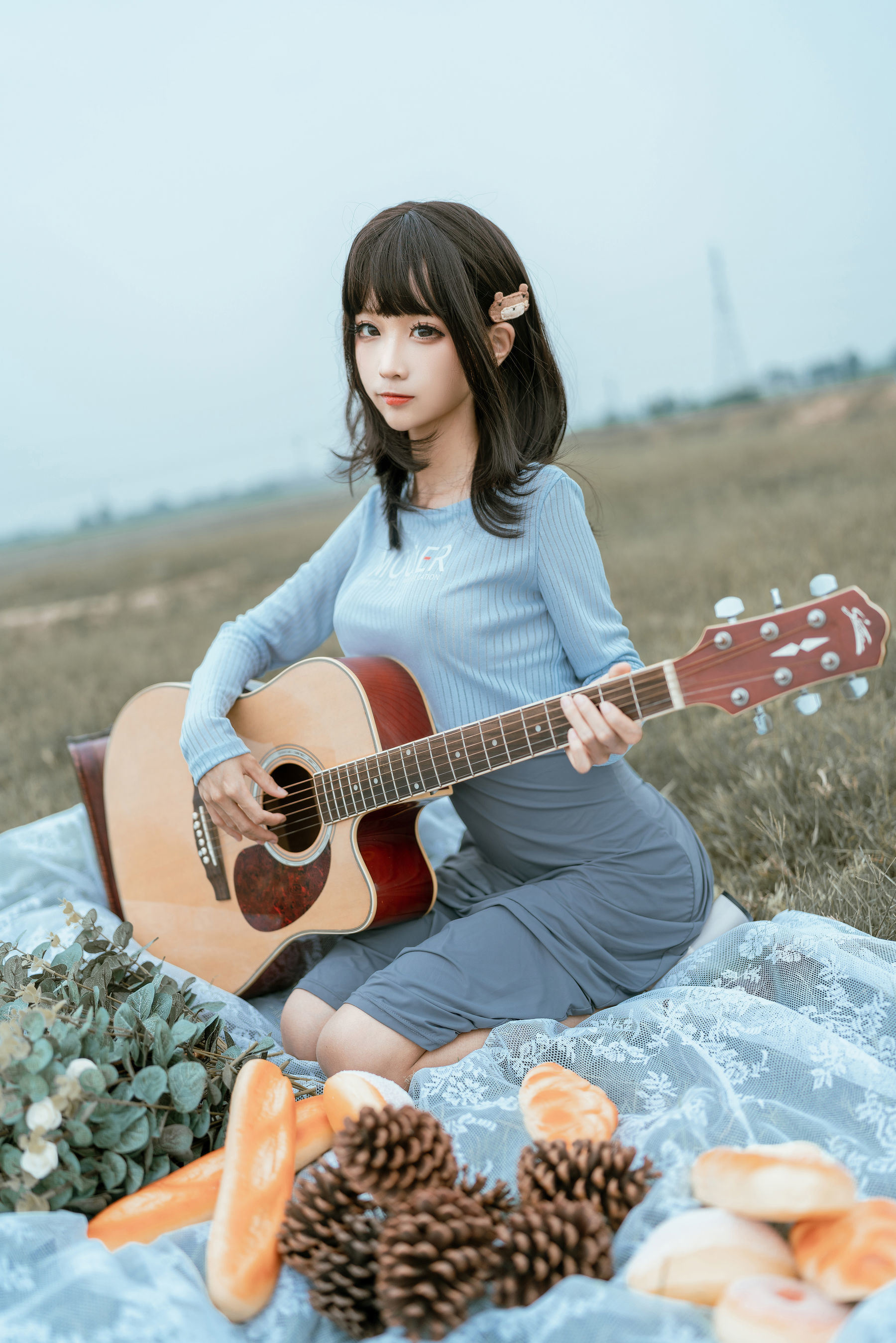 Internet Celebrity COSER Photo] Anime Blogger Chun Mo Mo - Guitar Sister