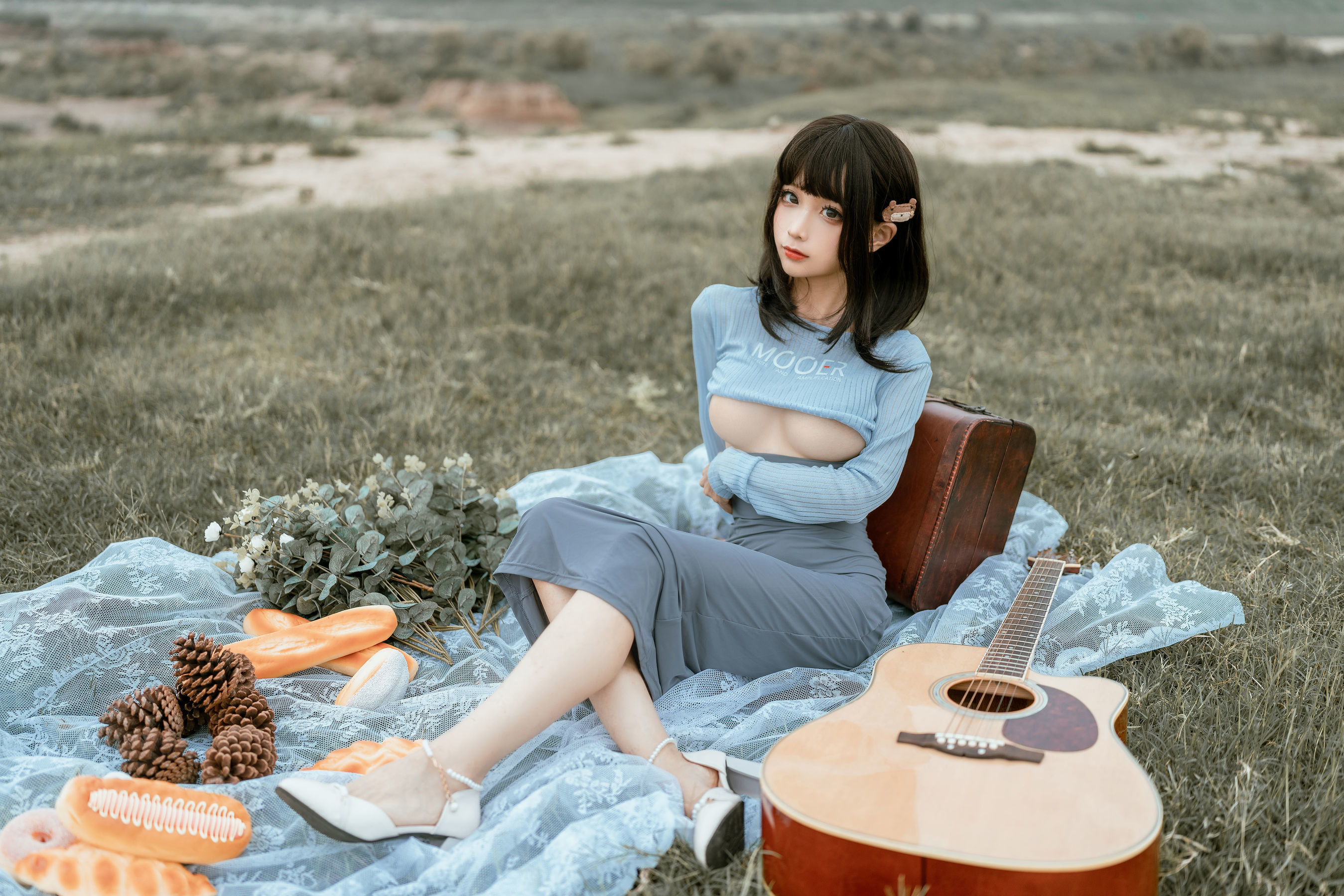 Internet Celebrity COSER Photo] Anime Blogger Chun Mo Mo - Guitar Sister