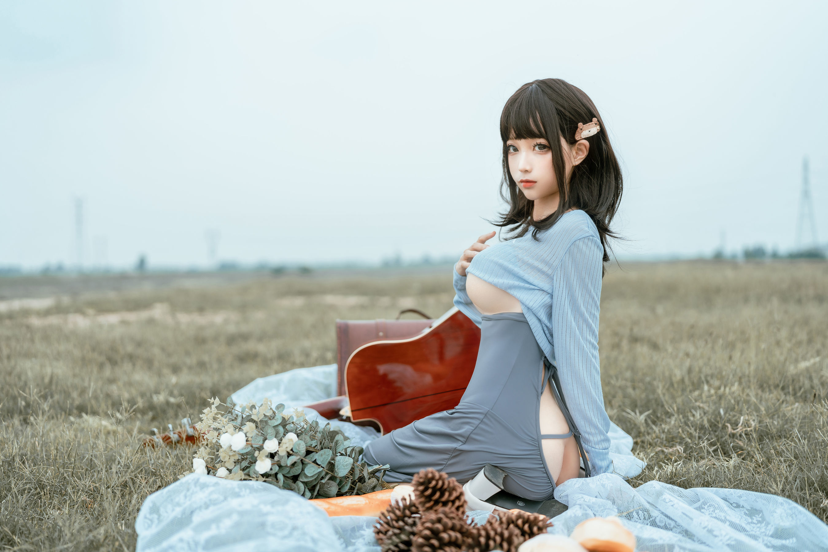 Internet Celebrity COSER Photo] Anime Blogger Chun Mo Mo - Guitar Sister