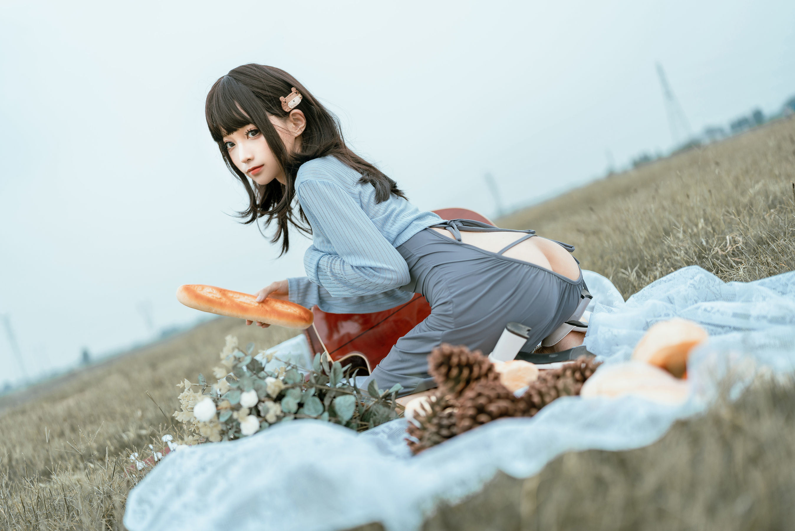 Internet Celebrity COSER Photo] Anime Blogger Chun Mo Mo - Guitar Sister